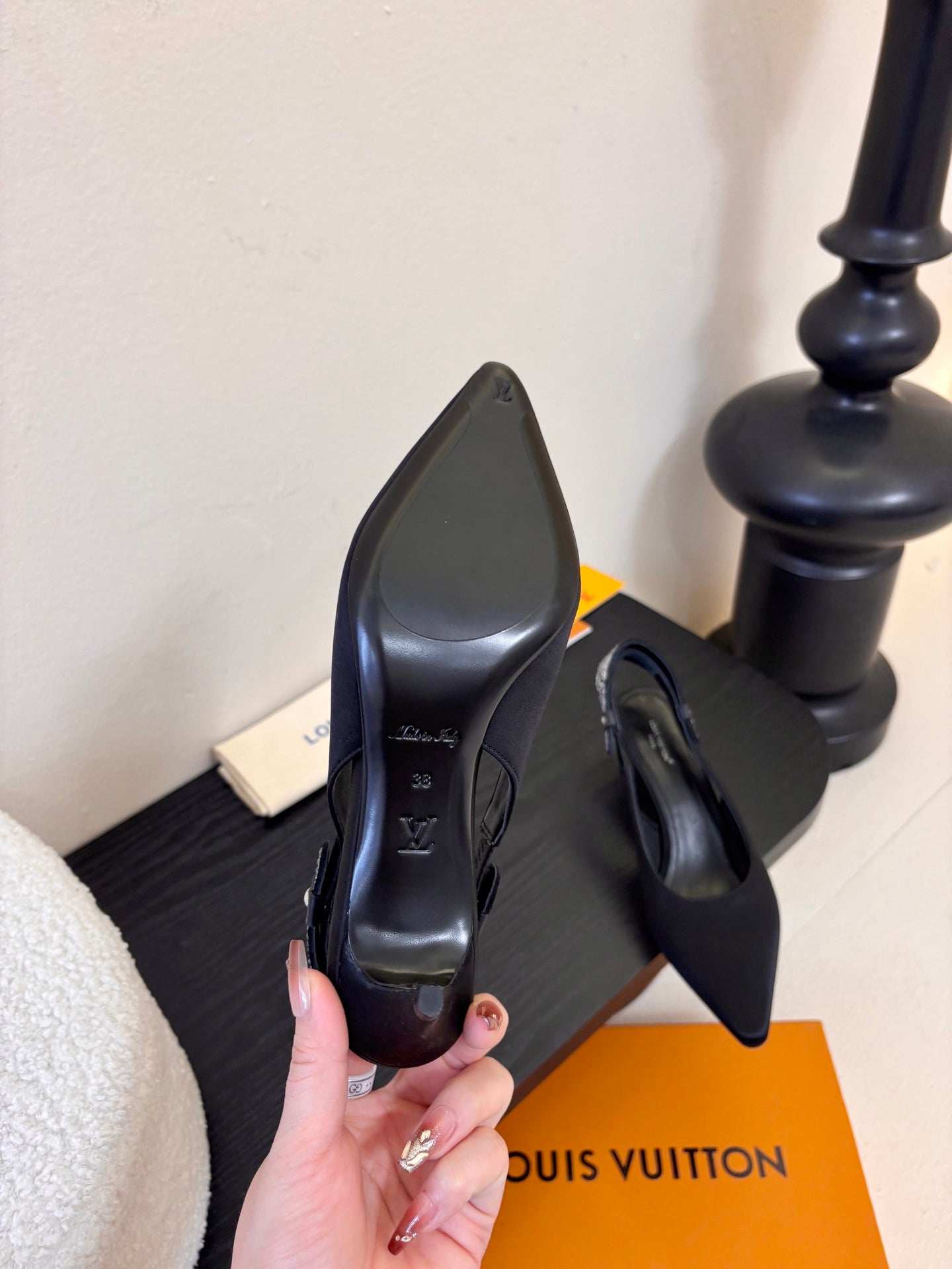 LV 26ss Legacy Slingback 60 Black Silk 627247