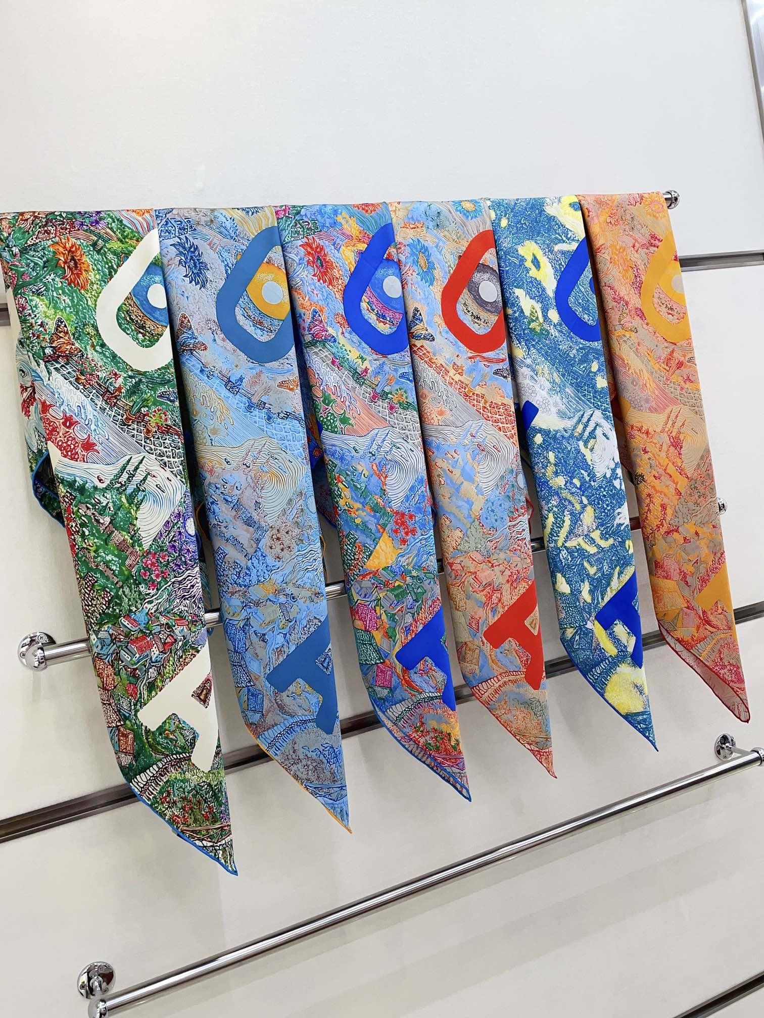 Eleftheria Scarf 90 CM In Colorful Silk Twill  193836