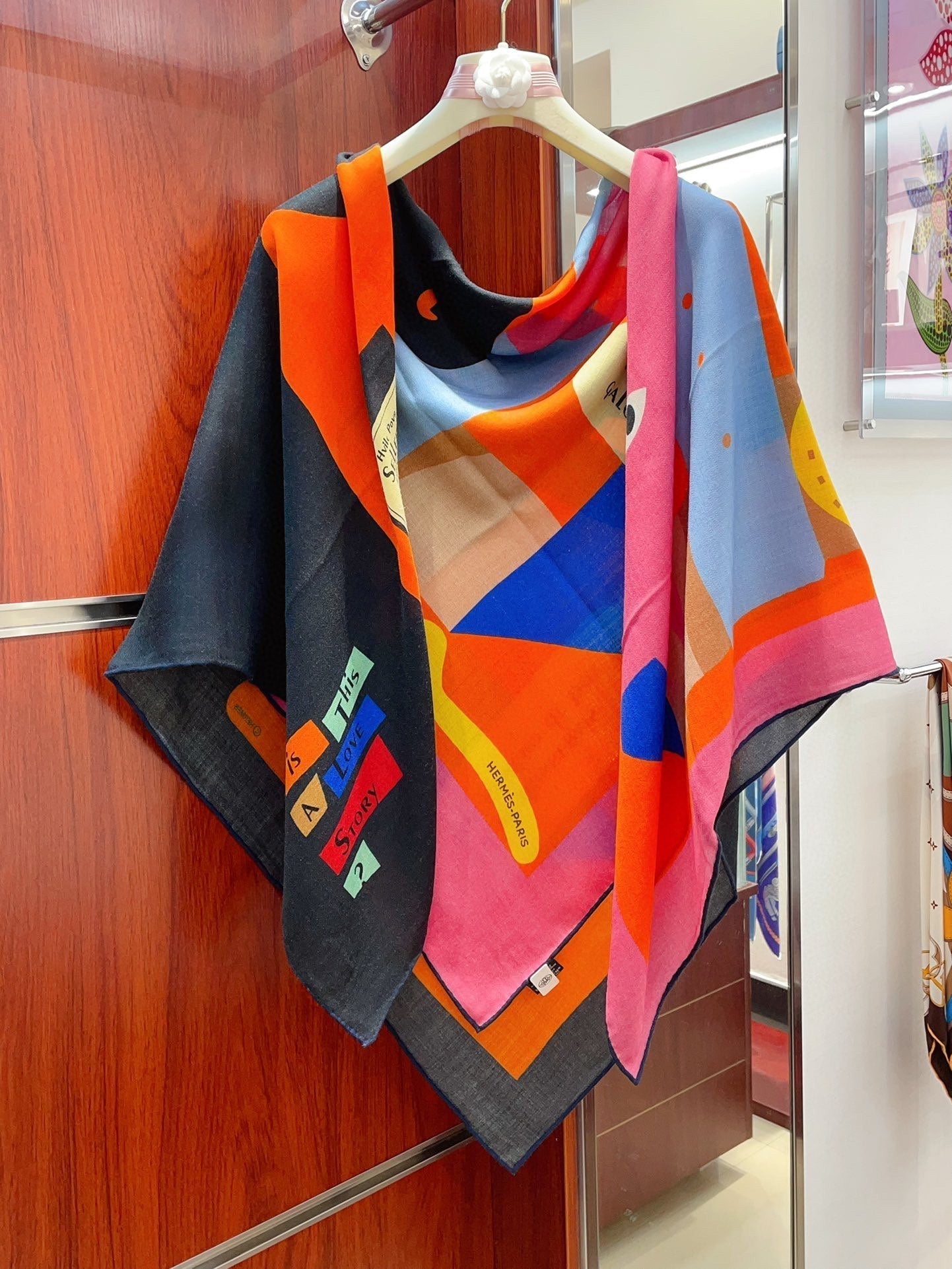 Is This a Love Story? Scarf 140 CM In Colorful Cashmere And Silk 217220