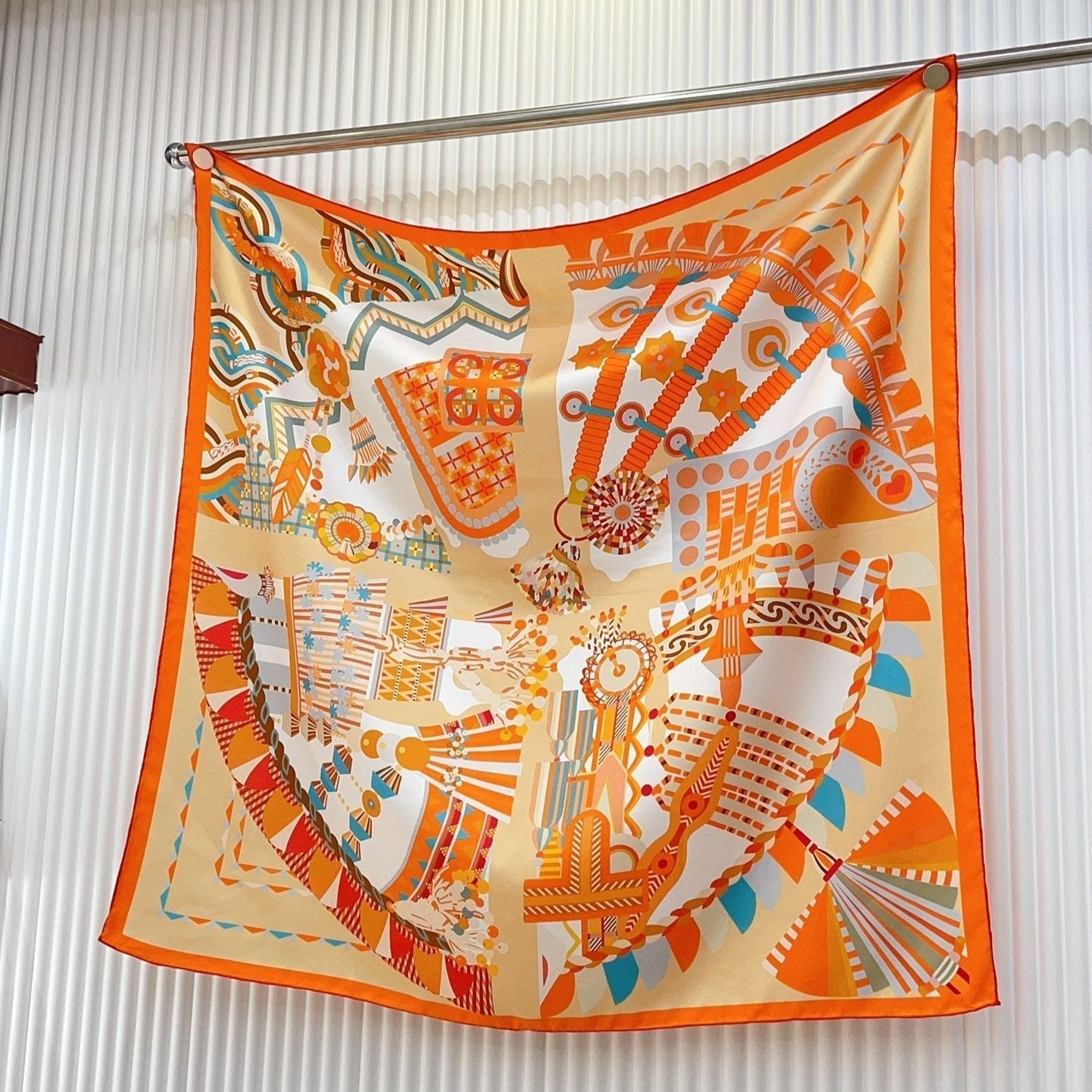 Haute Parure Scarf 90 CM In Orange Colorful Silk Twill 239534