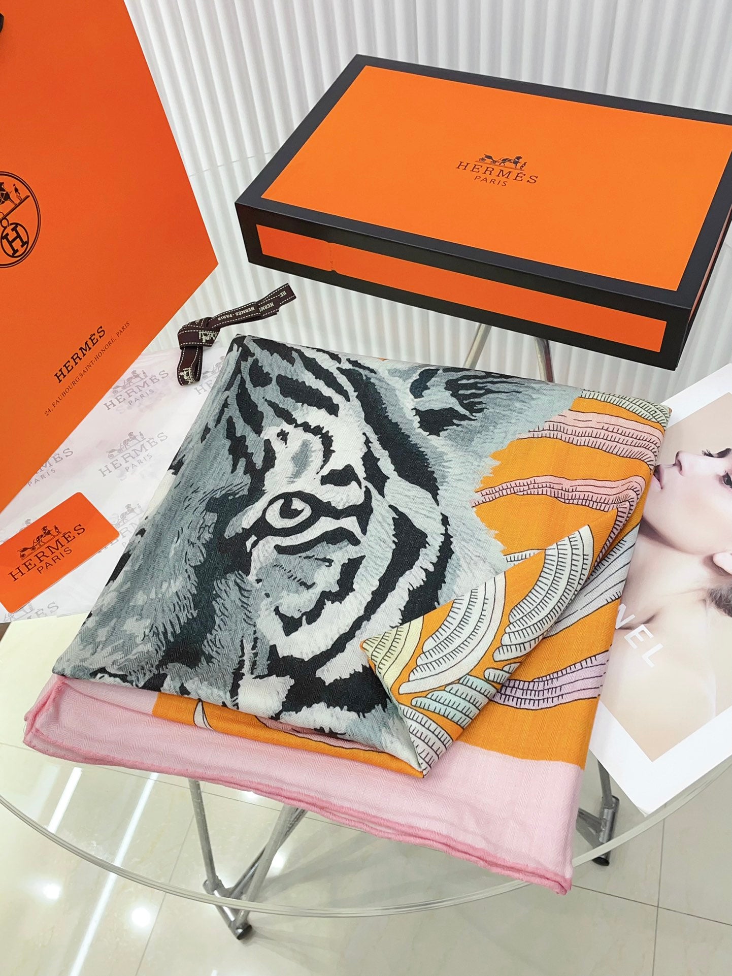 Tigre Royal Double Face Scarf 140 CM In Orange Colorful Cashmere And Silk 254646