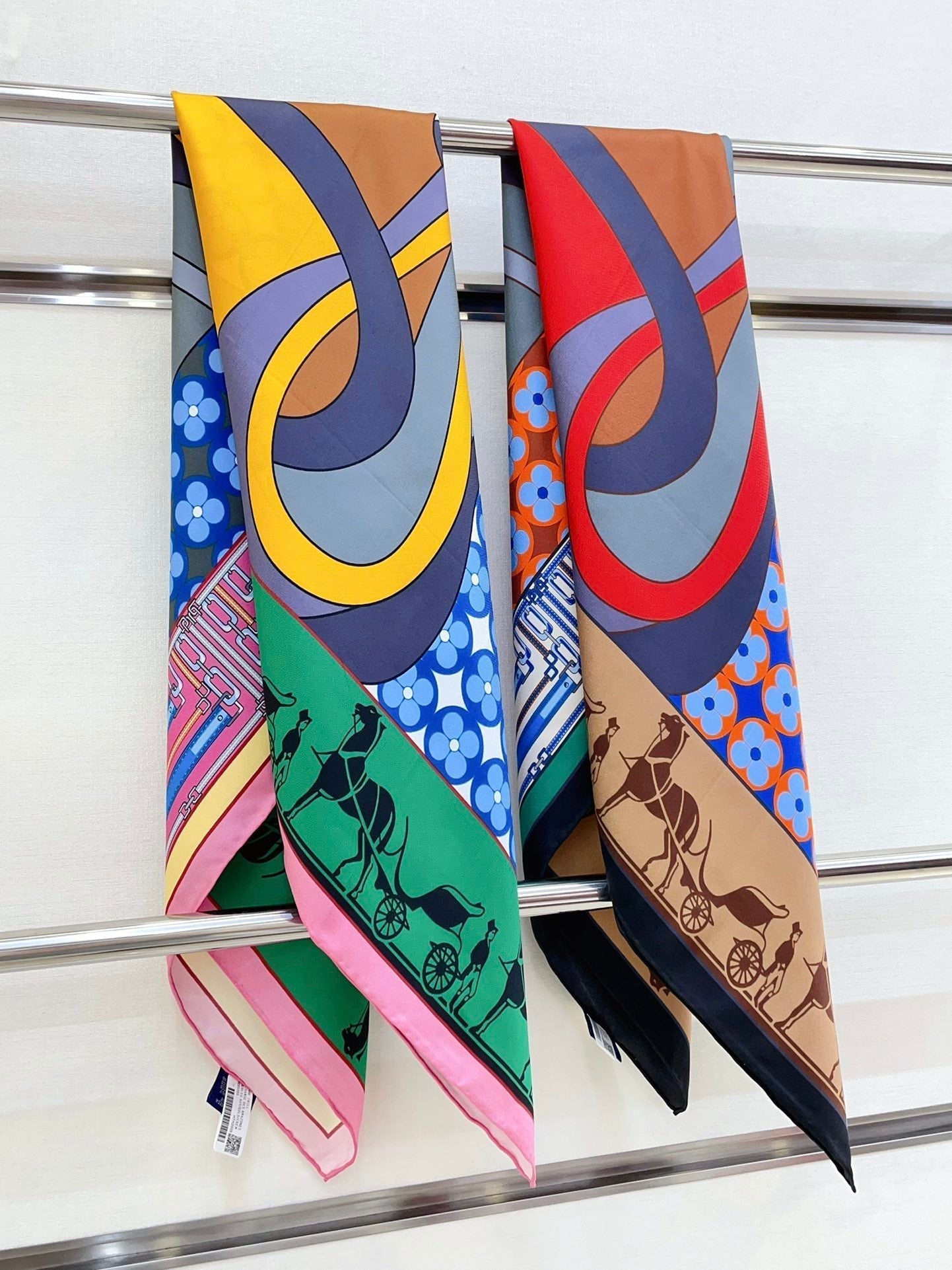 Scarf 90 CM In Colorful Silk Twill 258475