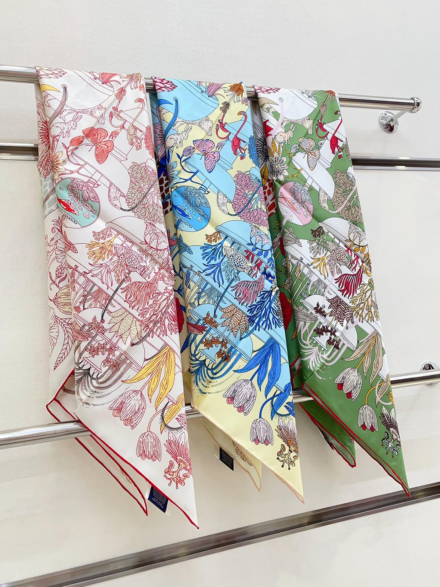 Precious Paradise Scarf 90 CM In Light Blue Colorful Silk Twill 294487
