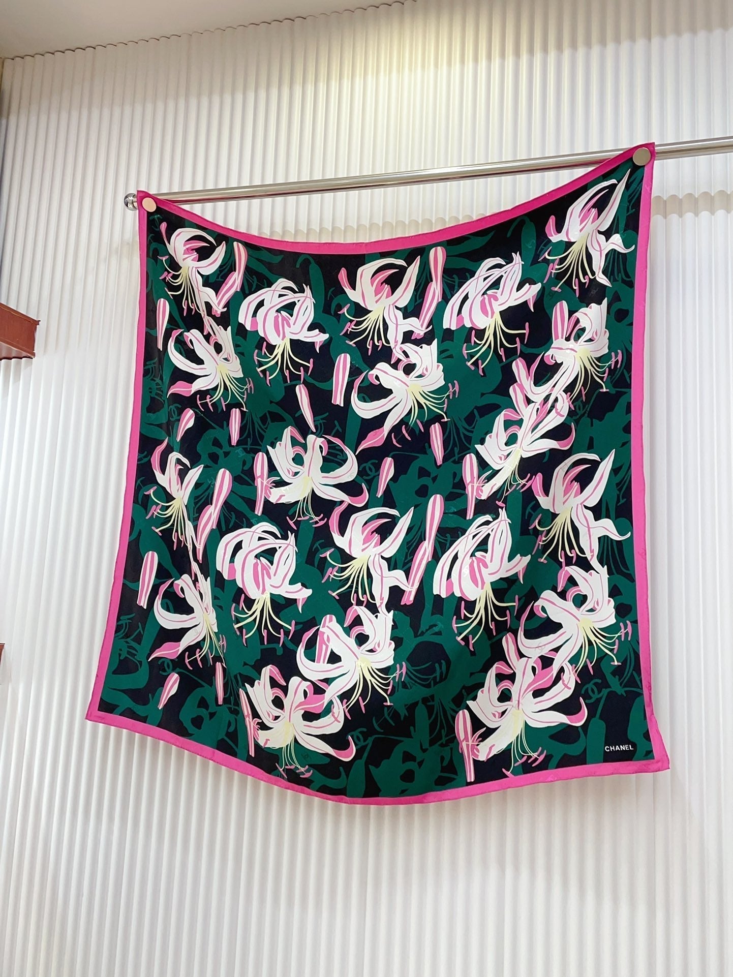 CC Square Scarf 90 CM In Colorful Silk Twill  296707