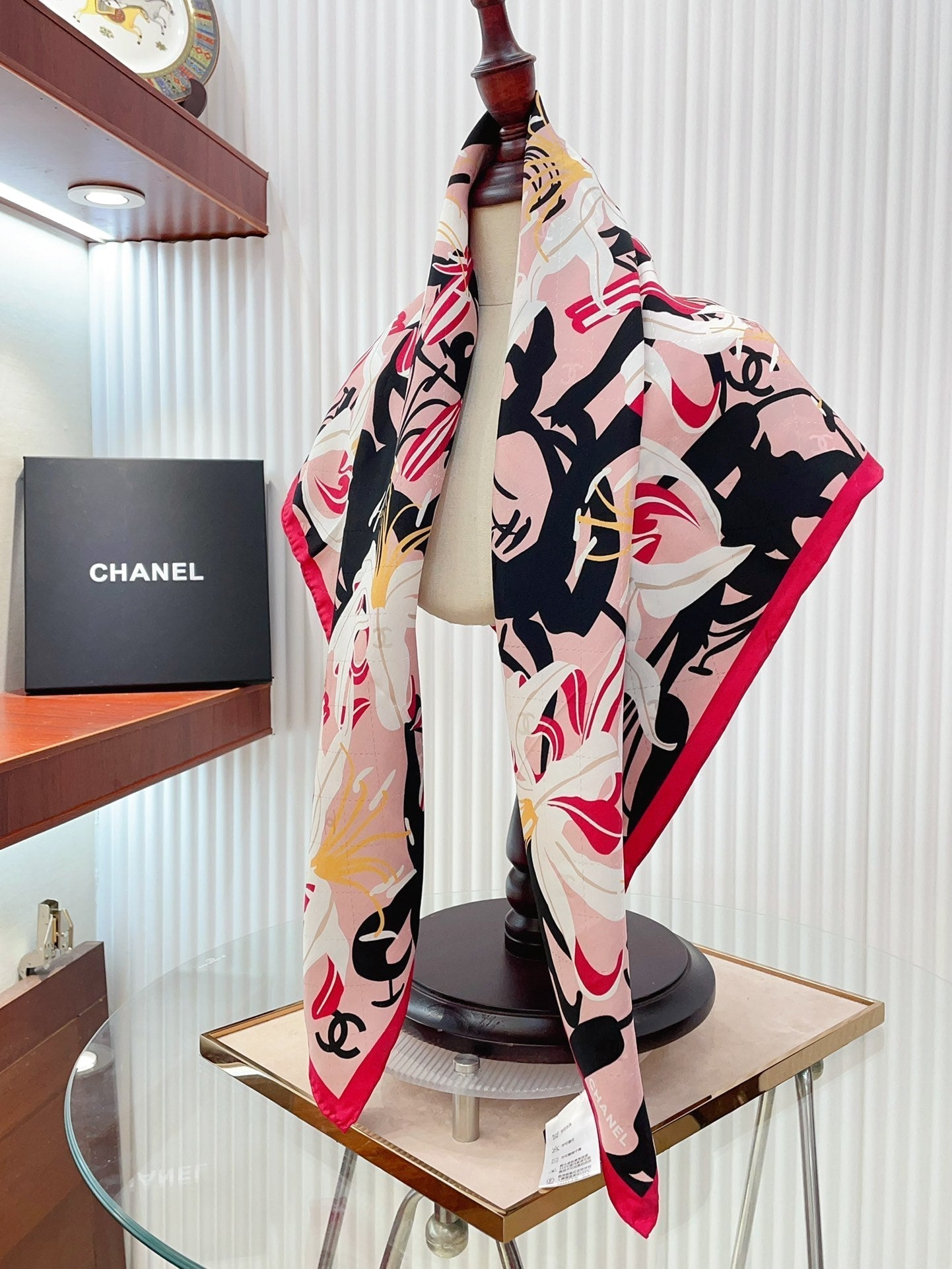CC Square Scarf 90 CM In Colorful Silk Twill  296708