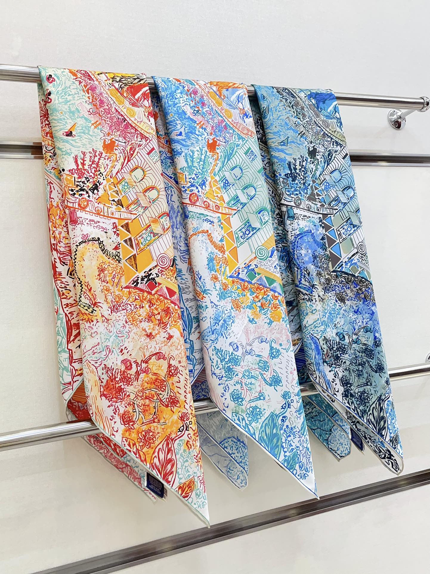 Les Folies Du Faubourg Scarf 90 CM In Colorful Silk Twill 304377