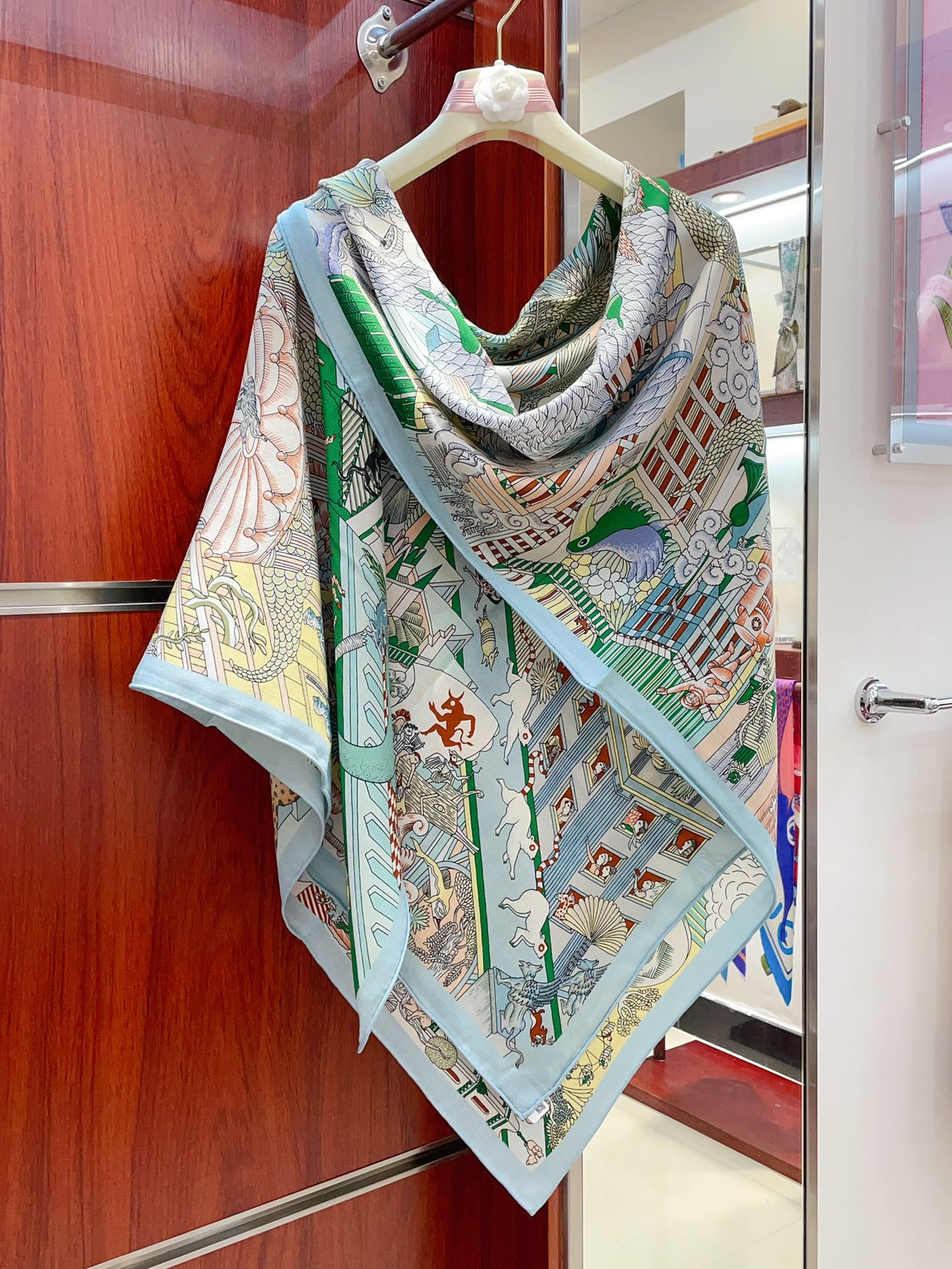 Animapolis Scarf Limited Edition 140 CM In Colorful Cashmere And Silk 306572