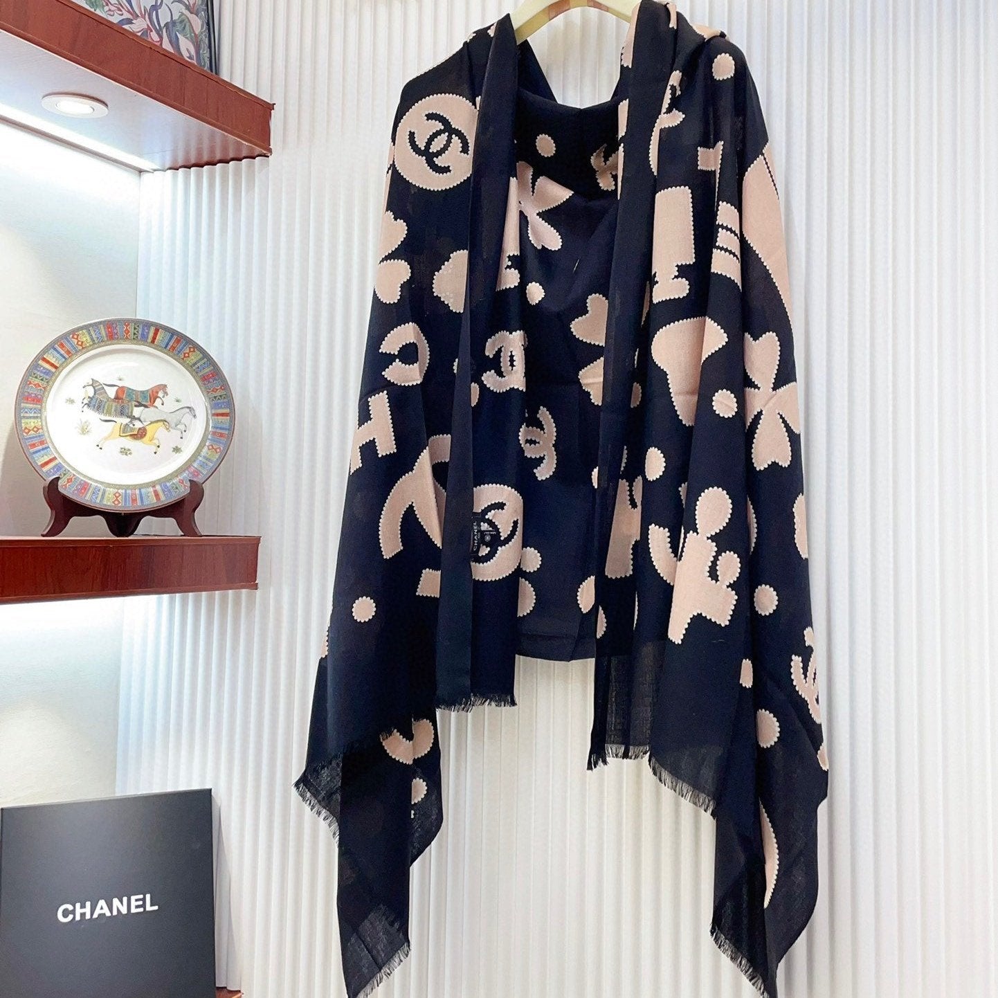 CC Scarf 200 CM In Black Mix Beige Silk Cashmere 324746