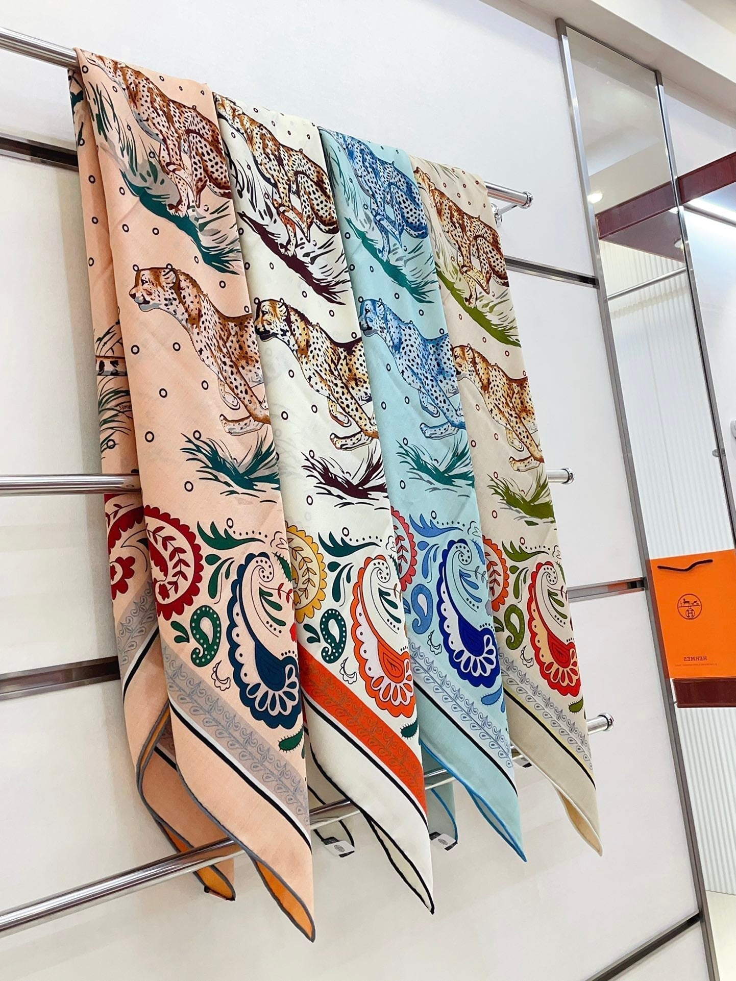 Guepards Bandana Double Face Scarf 140 CM In Beige Mix Orange Colorful Cashmere And Silk 334189