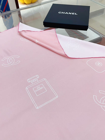 CC Square Scarf 90 CM In Pink Silk Twill 335844