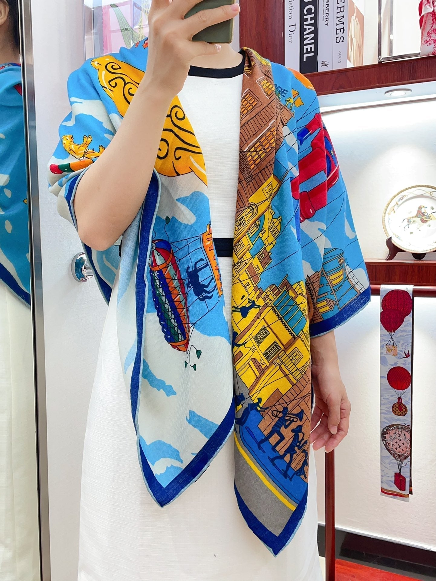 Parade Scarf 140 CM In Colorful Cashmere And Silk  340182