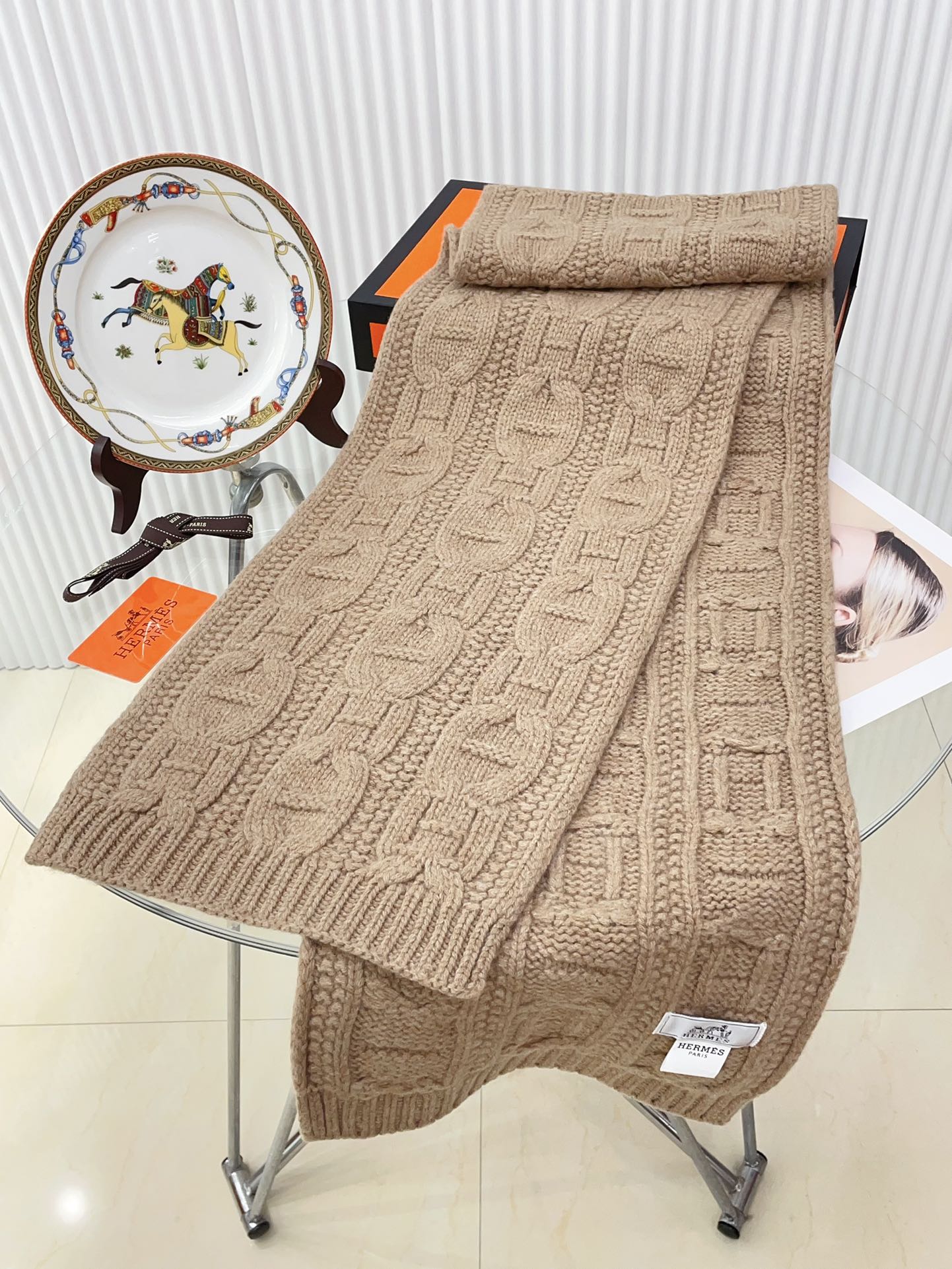 Faubourg Muffler Scarf 170 CM Beige Cashmere Handwoven 356201