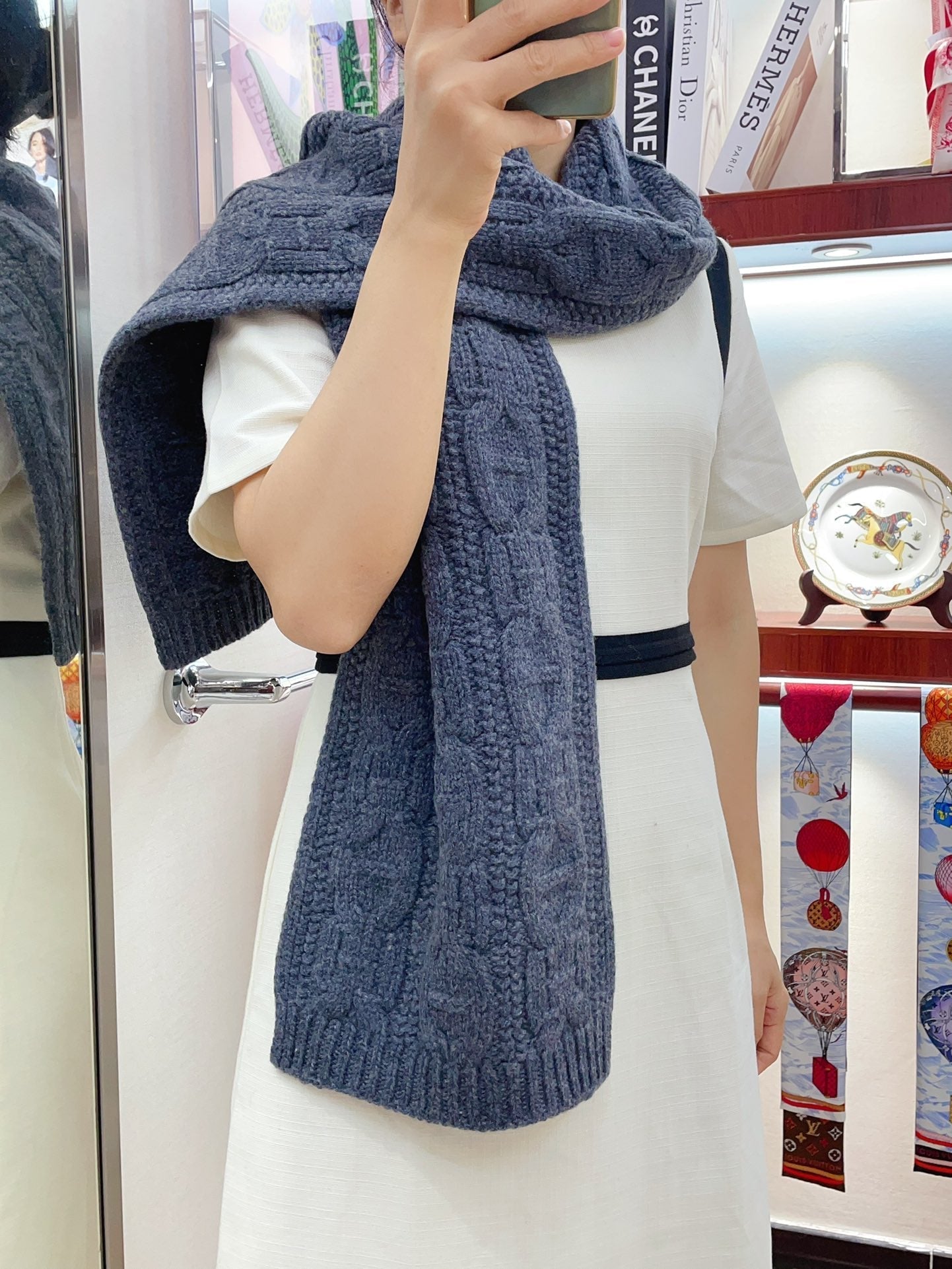 Faubourg Muffler Scarf 170 CM Grey Cashmere Handwoven 356204
