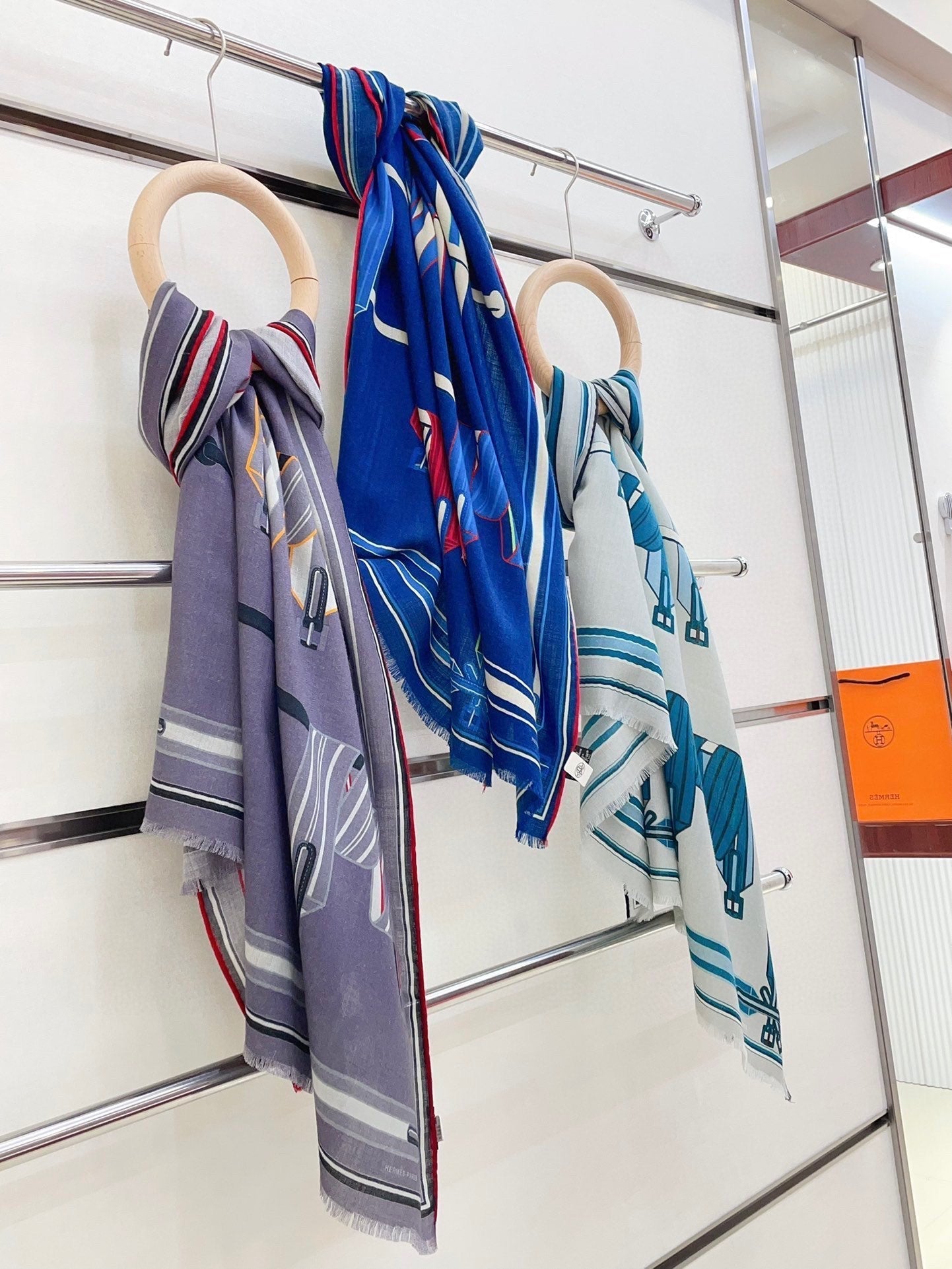 Les Sangles En Finesse Rectangle Scarf 180 CM In Grey Purple Coloful Cashmere And Silk 373655