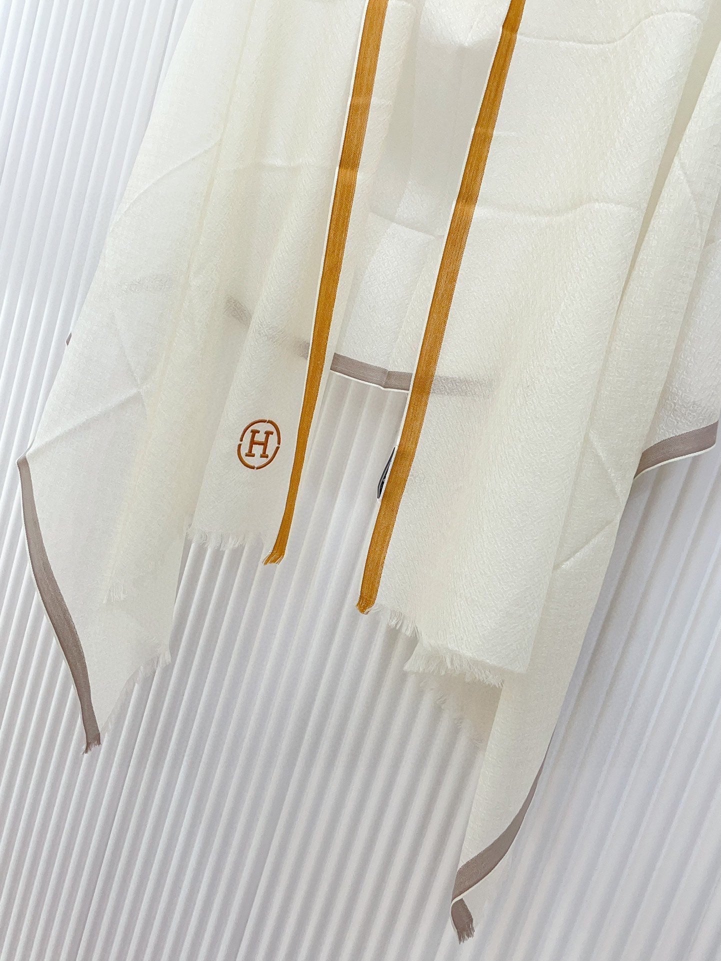SCARF 180 CM IN WHITE CASHMERE 388147