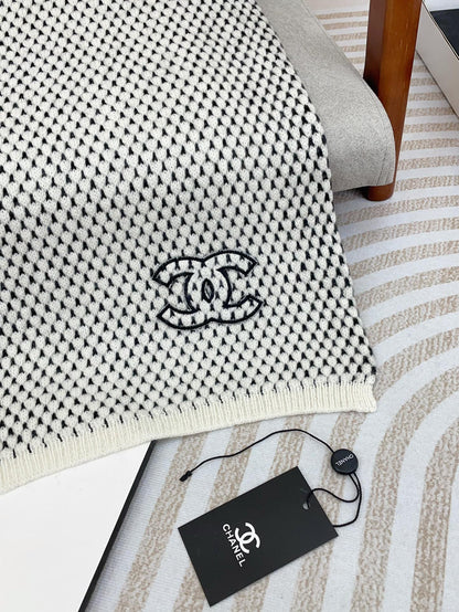CC Scarf 180 CM In White Black Cashmere 394592