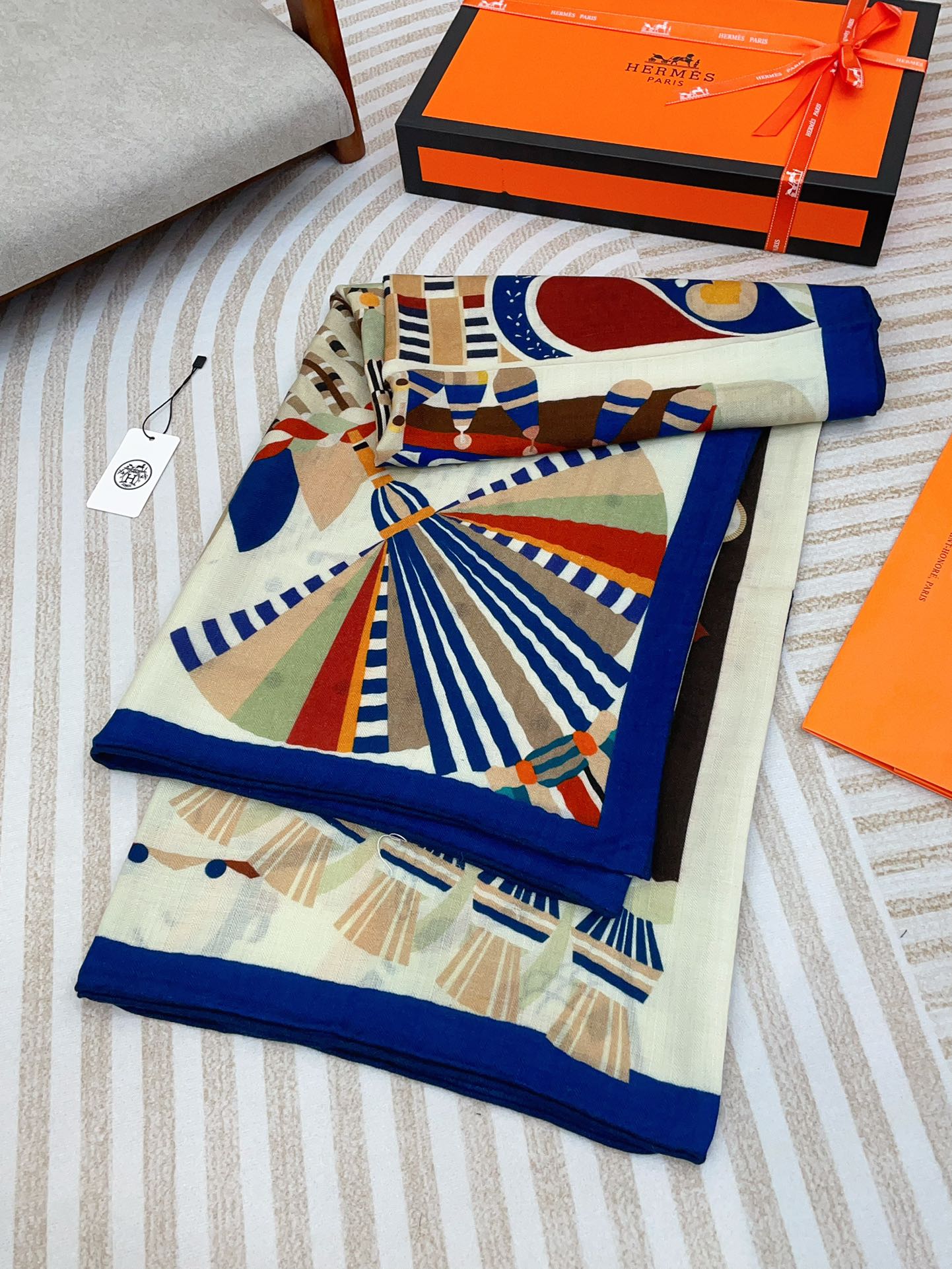 Haute Parure Scarf 135 CM White Colorful Cashmere And Silk 405067