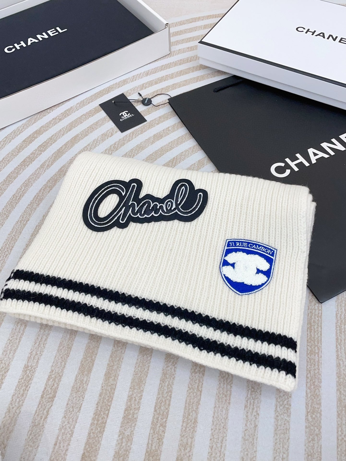 CC Scarf 180 CM In White Cashmere 405080