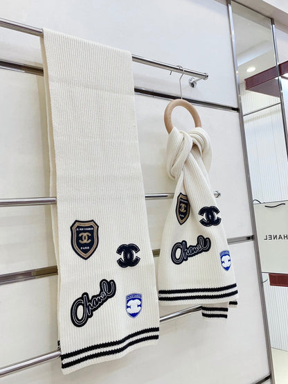 CC Scarf 180 CM In White Cashmere 405080