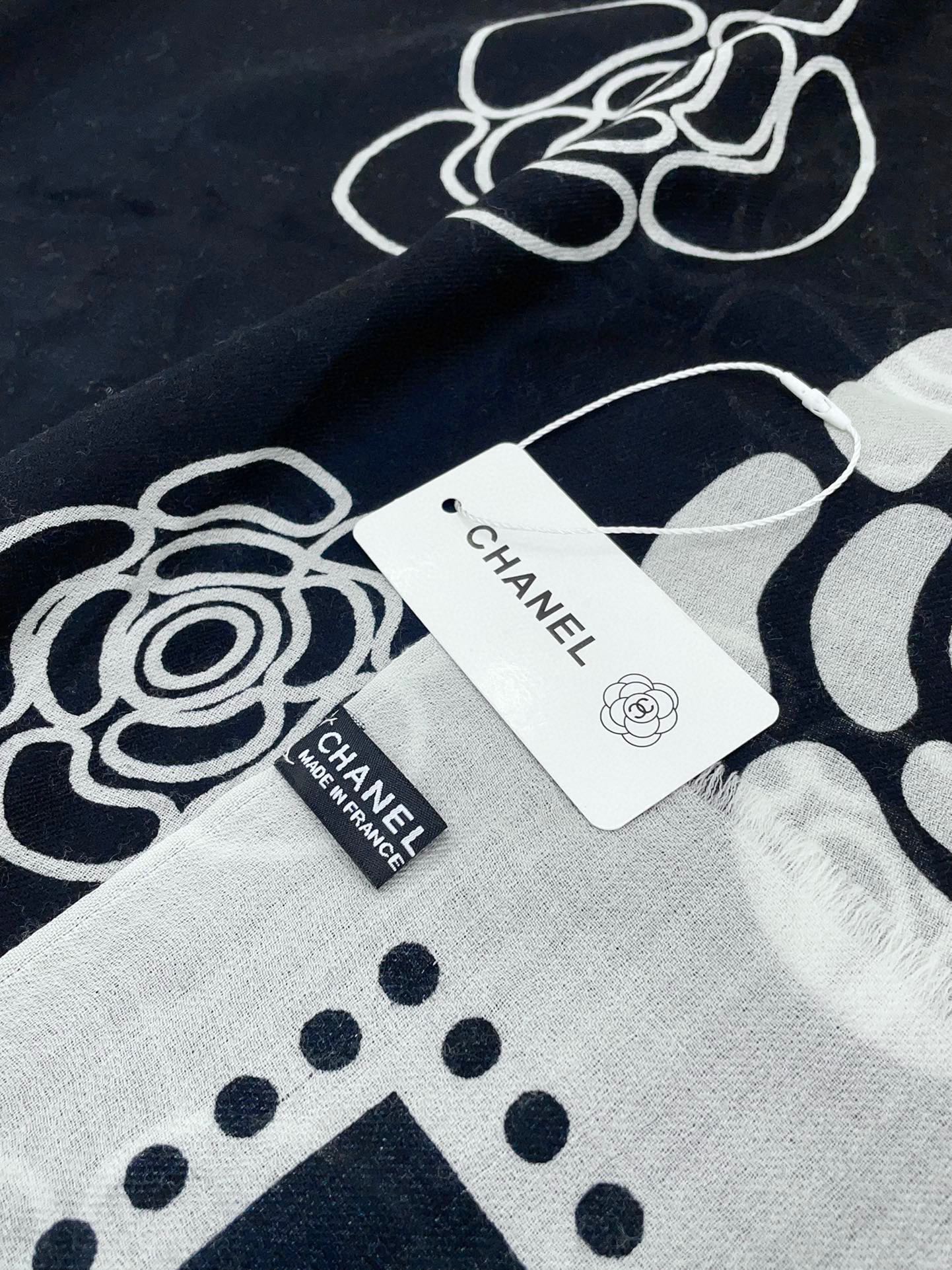 CC Scarf 190 CM In Black Mix White Cashmere  407269
