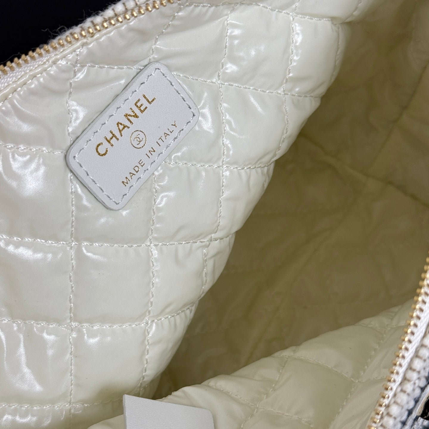 Chanel 26 Woven Clutch 19 White Black Canvas