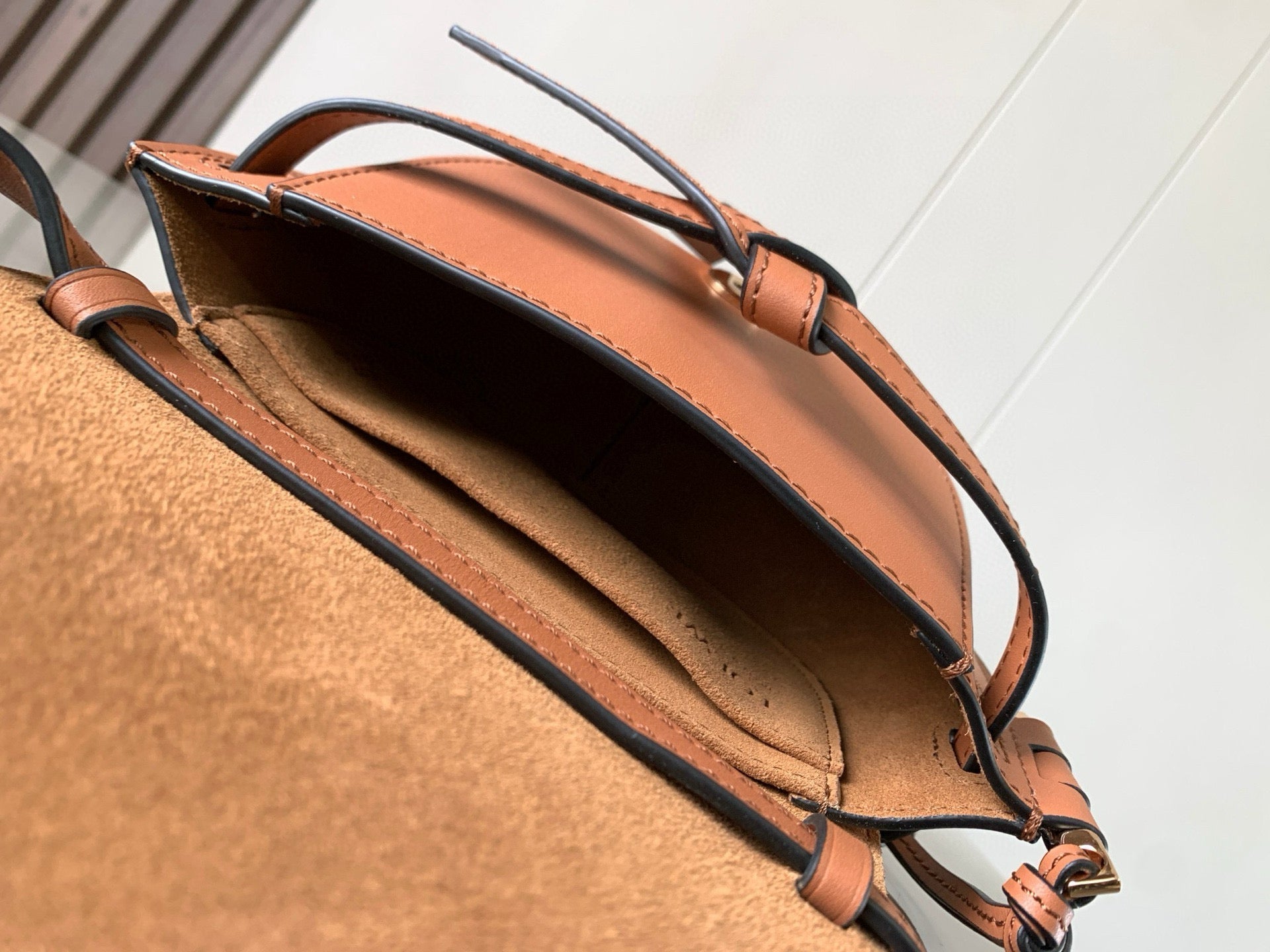 Loewe Saddle Bag 21 Brown Leather 280446