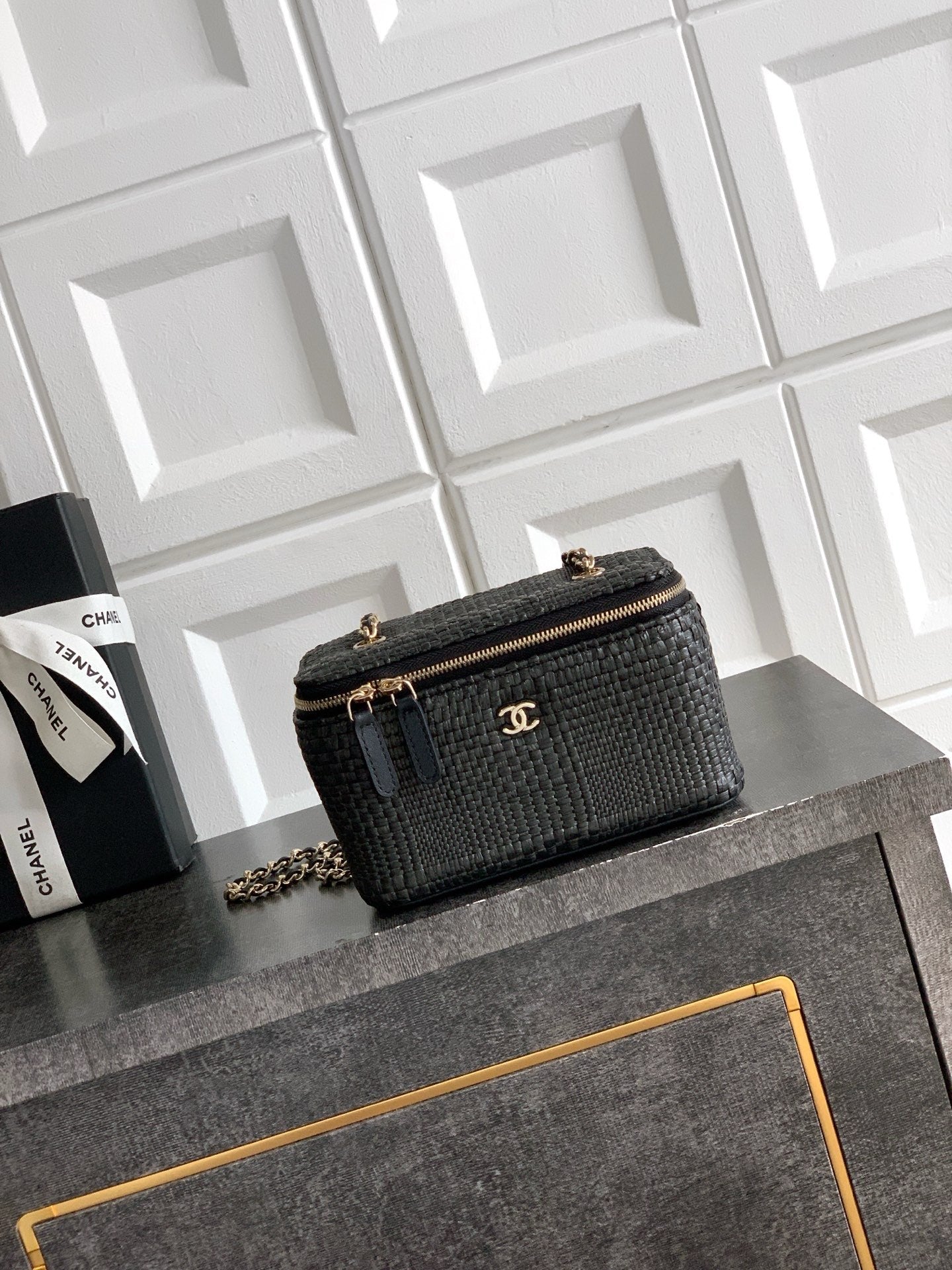 Chanel 2026 Box Bag 19.5cm Straw Leather 157109