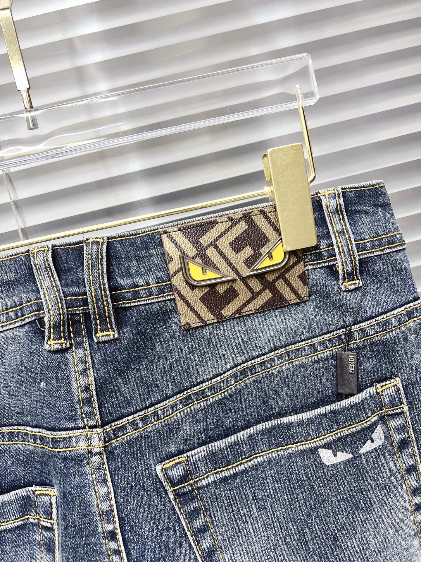 Fendi 2026 Men's Jeans Blue Denim 739874