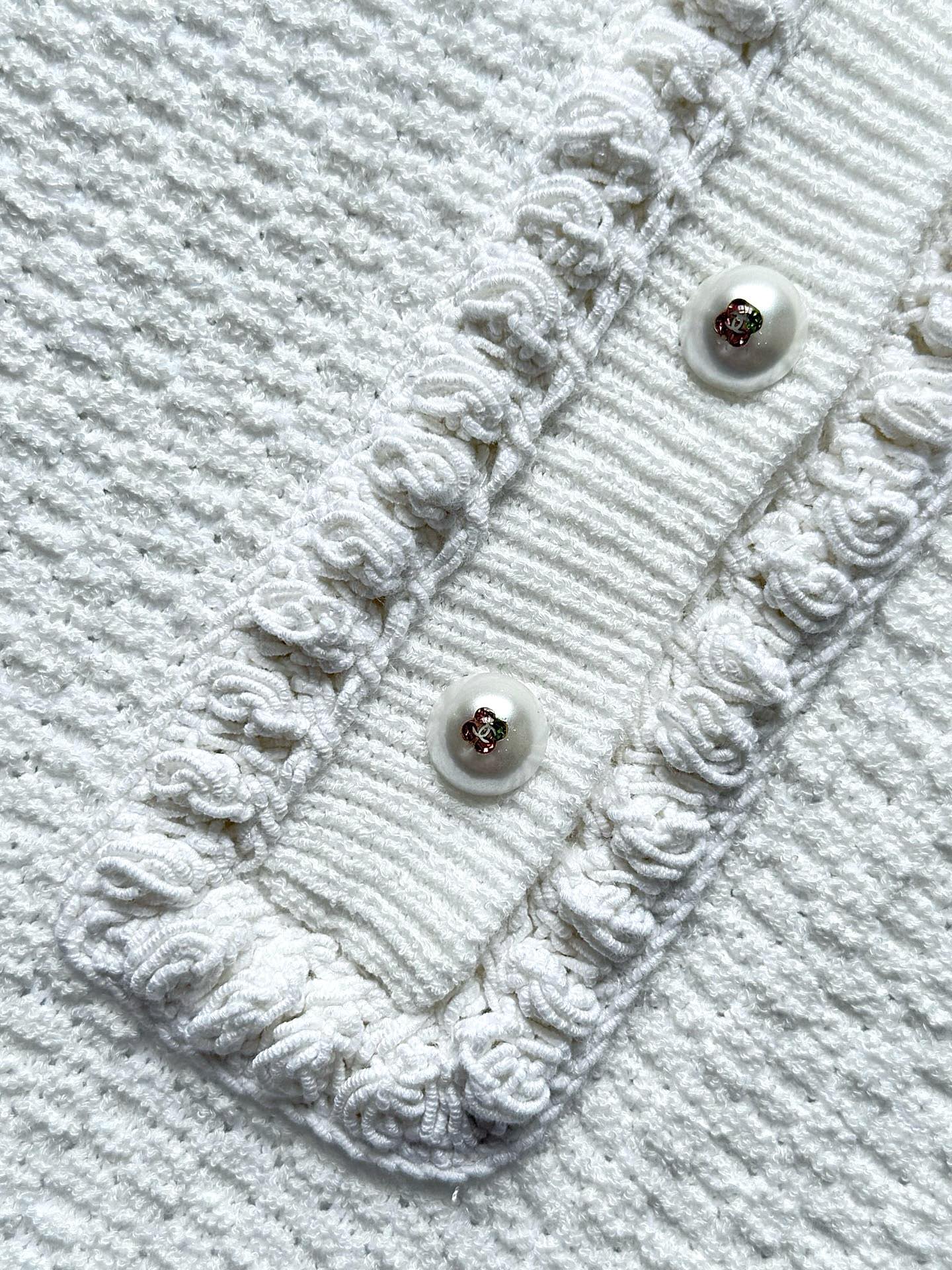 CC 25 Pearl Mesh Top White Wool 237299