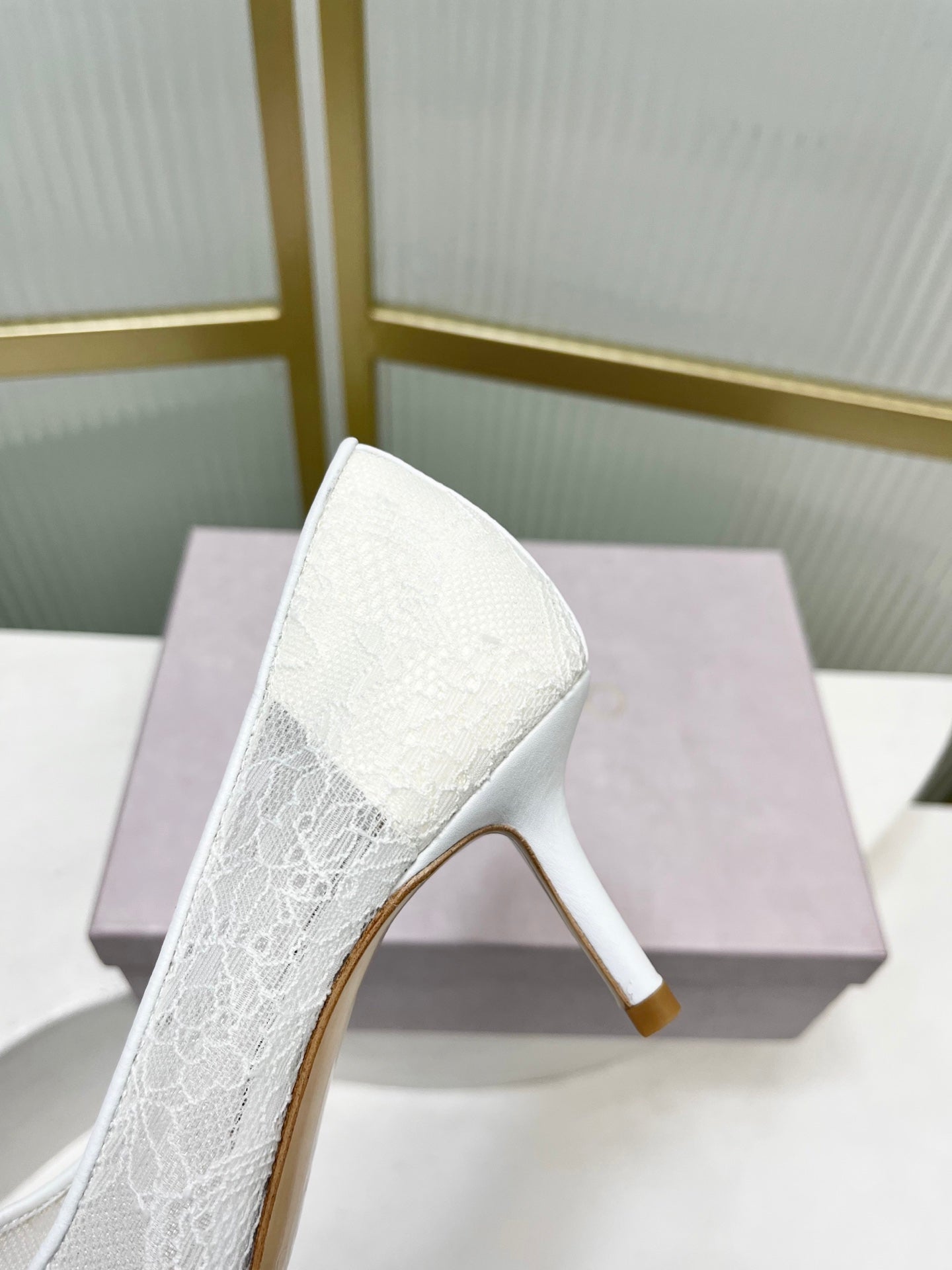 Jimmy 26s Heel Pump 65 White Beige Lace Sheepskin 605949