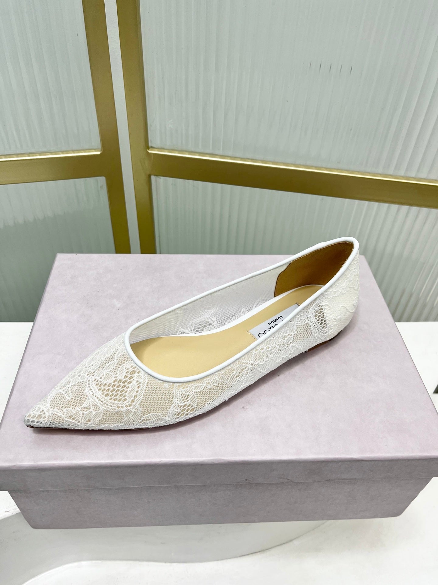 Jimmy 26s Ballet Flats White Beige Lace Sheepskin 605949
