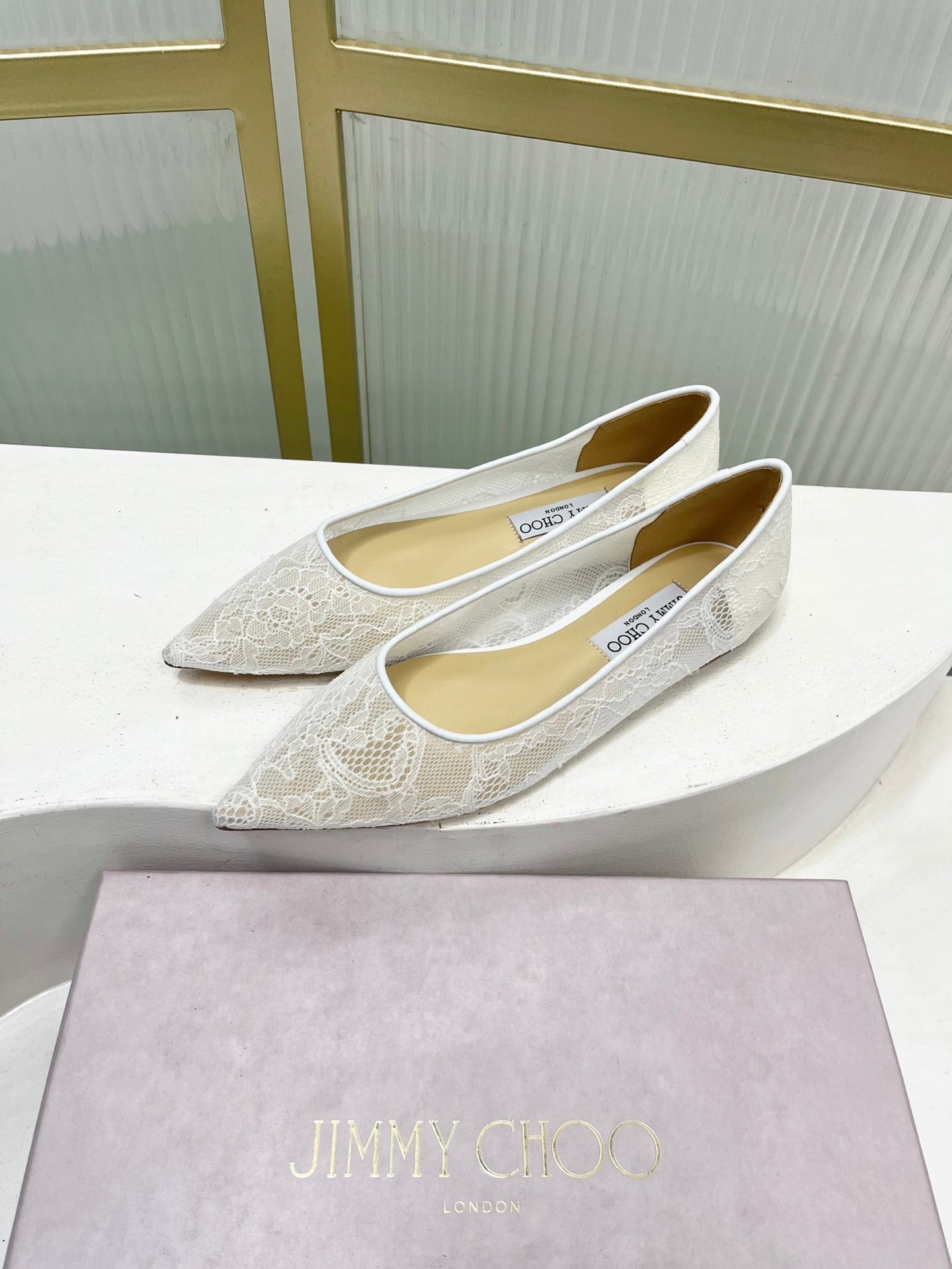 Jimmy 26s Ballet Flats White Beige Lace Sheepskin 605949