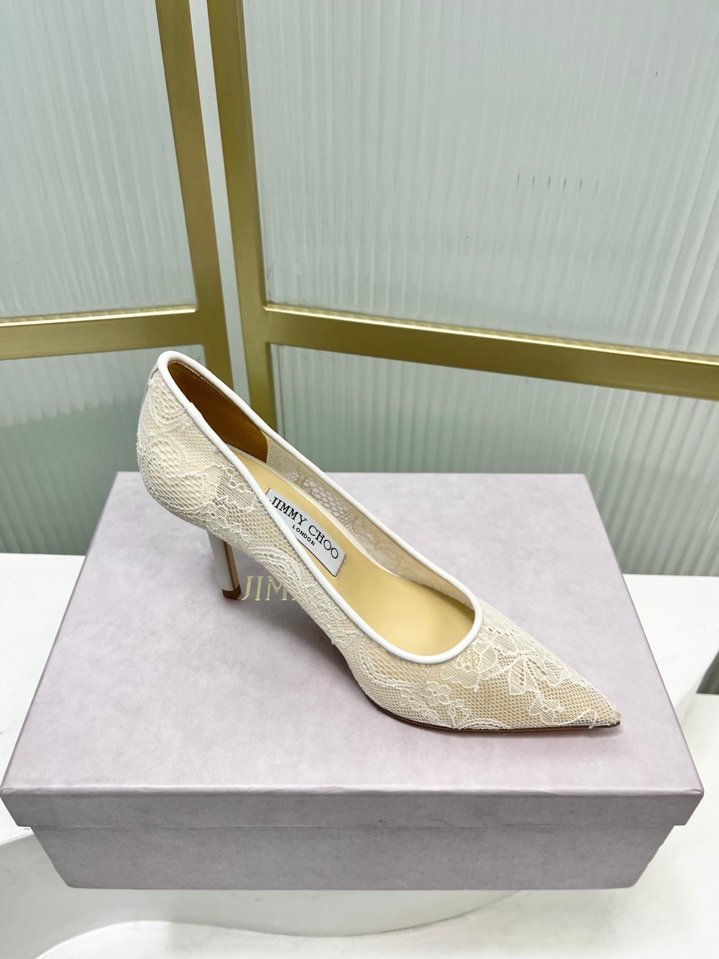 Jimmy 26s  Heel Pump 85 Ivory Beige Lace Sheepskin 605950