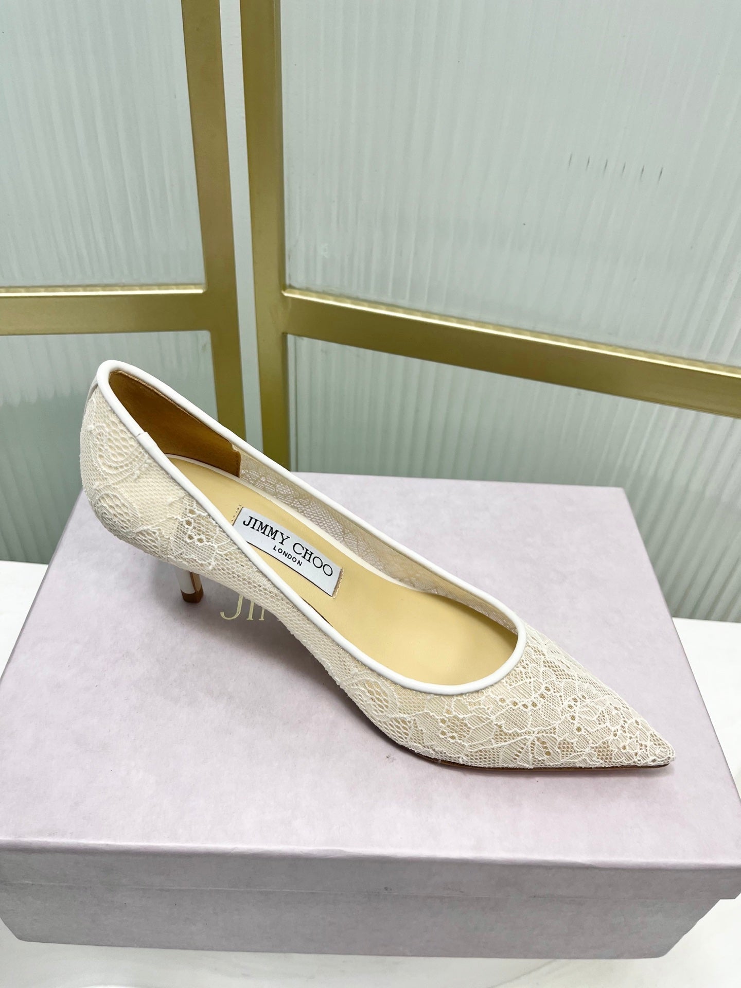 Jimmy 26s  Heel Pump 65 Ivory Beige Lace Sheepskin 605951