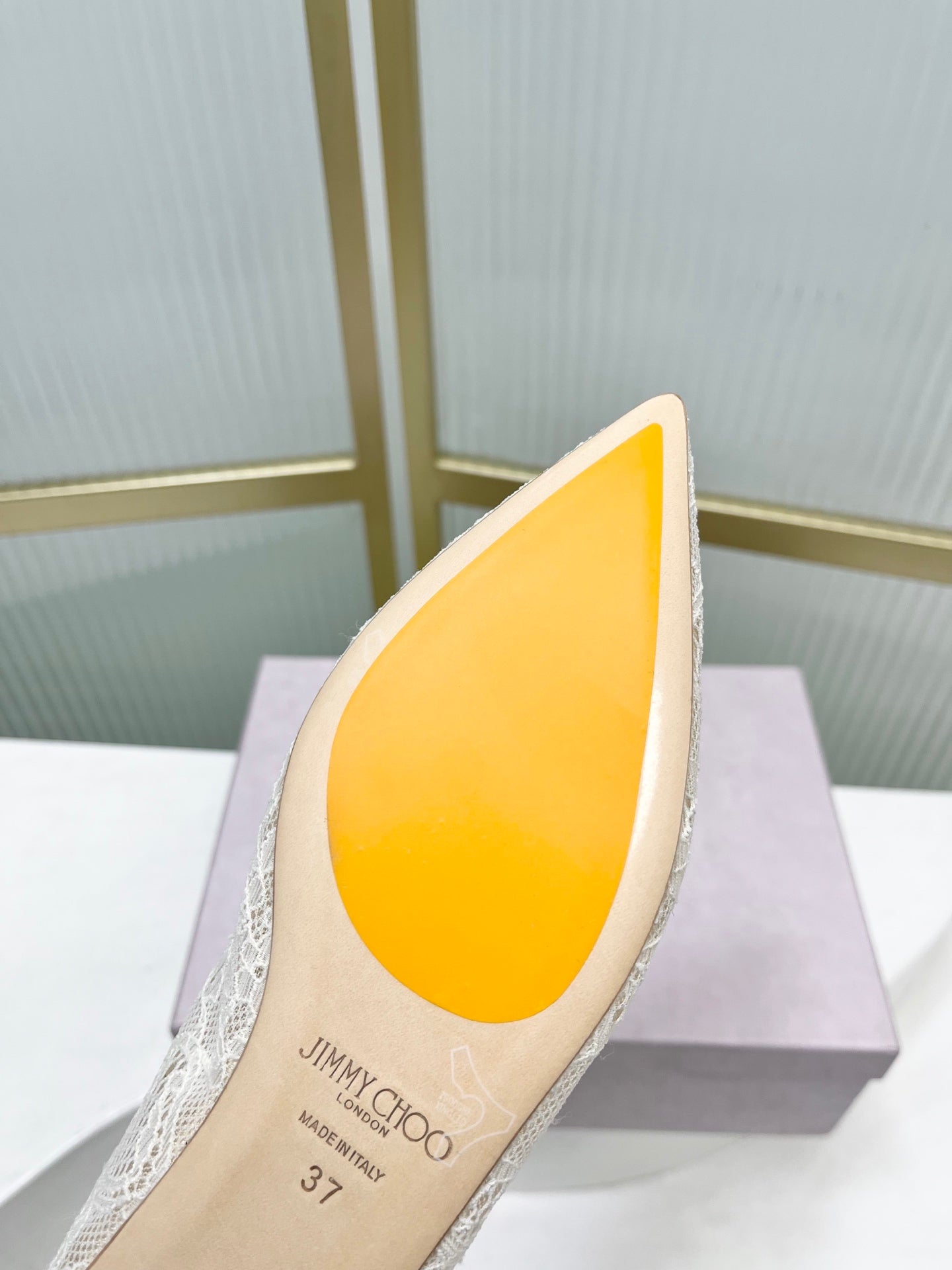 Jimmy 26s  Ballet Flats Ivory Beige Lace Sheepskin 605952