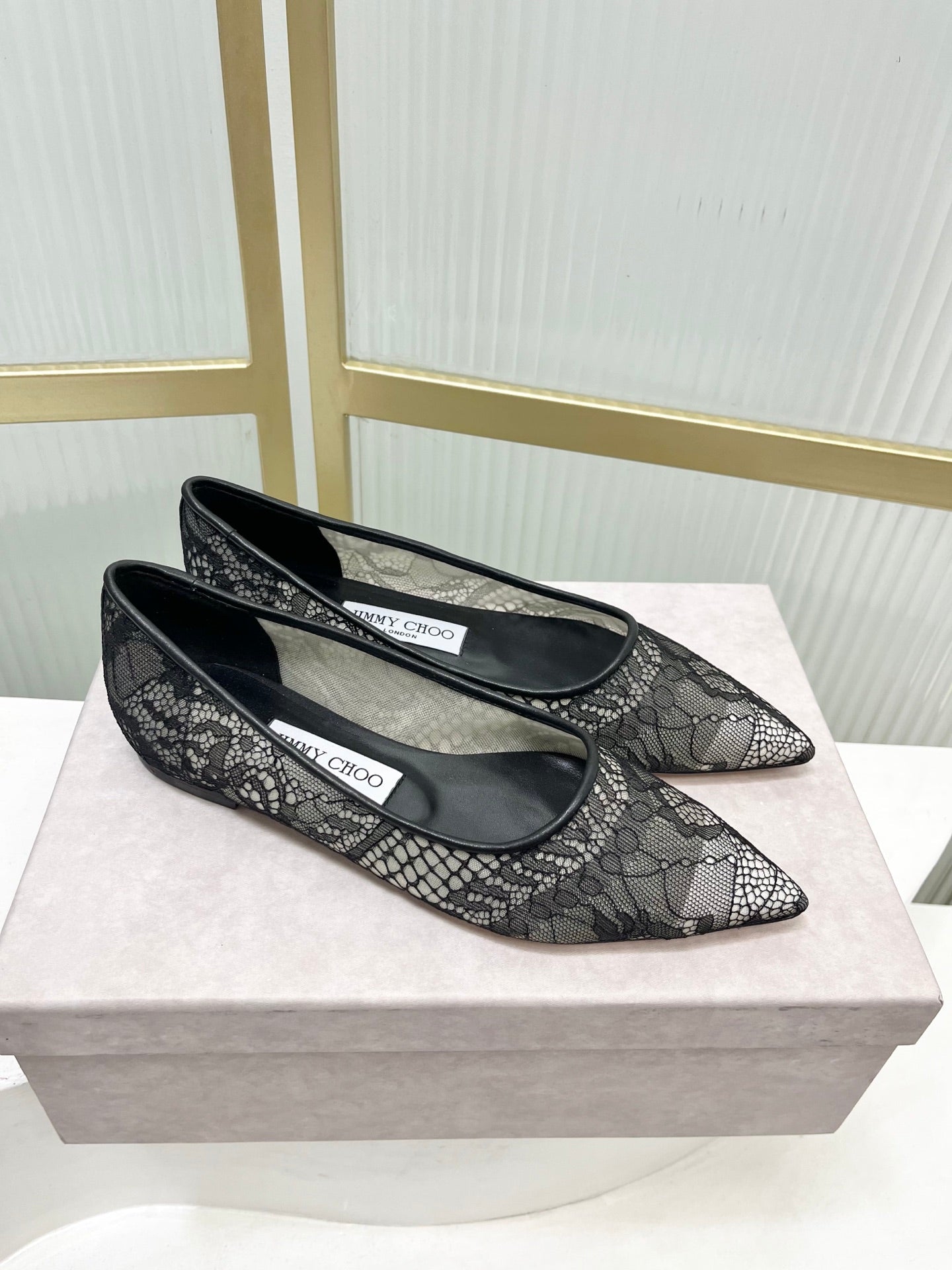 Jimmy 26s Ballet Flats Black Lace Sheepskin 605958