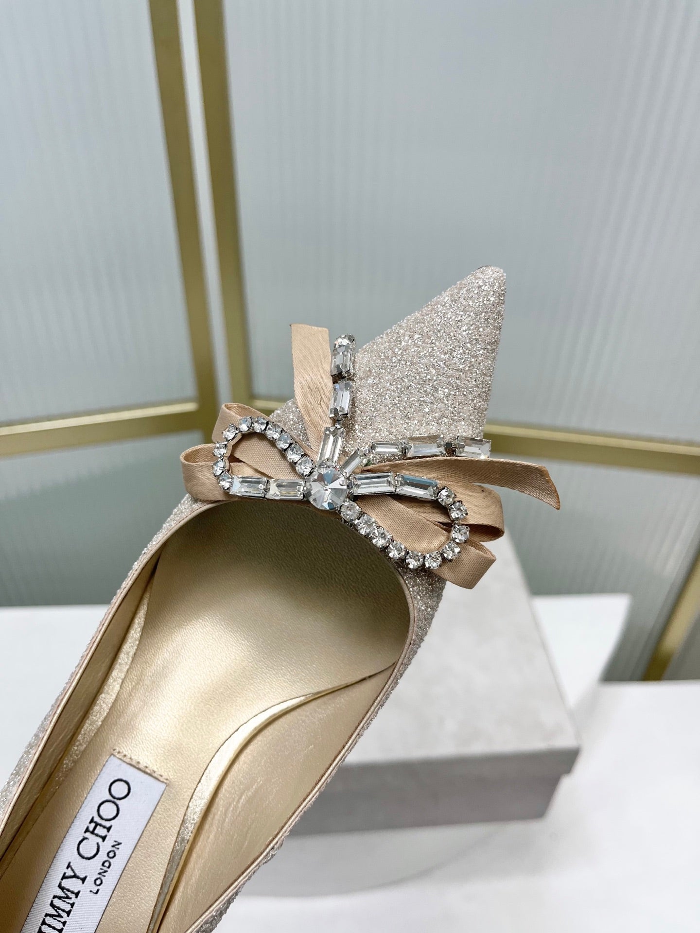 Jimmy 26s Pointed Toe Pump 55 Gold Glitter Cowhide 605969