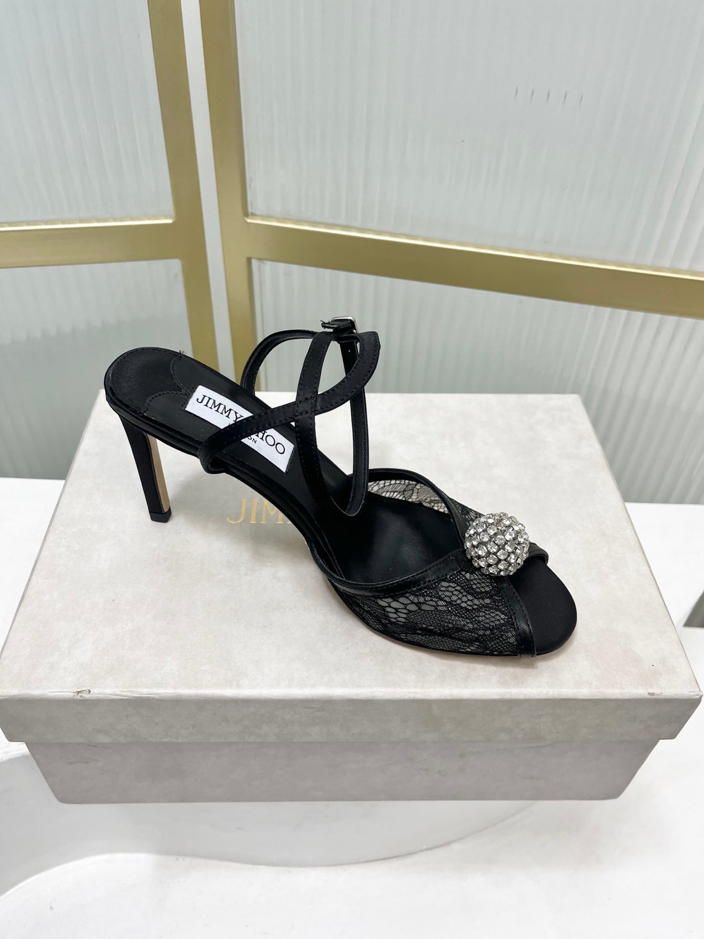 Jimmy 26s Peep-Toe High Heels  85 Black Lace Sheepskin 605973