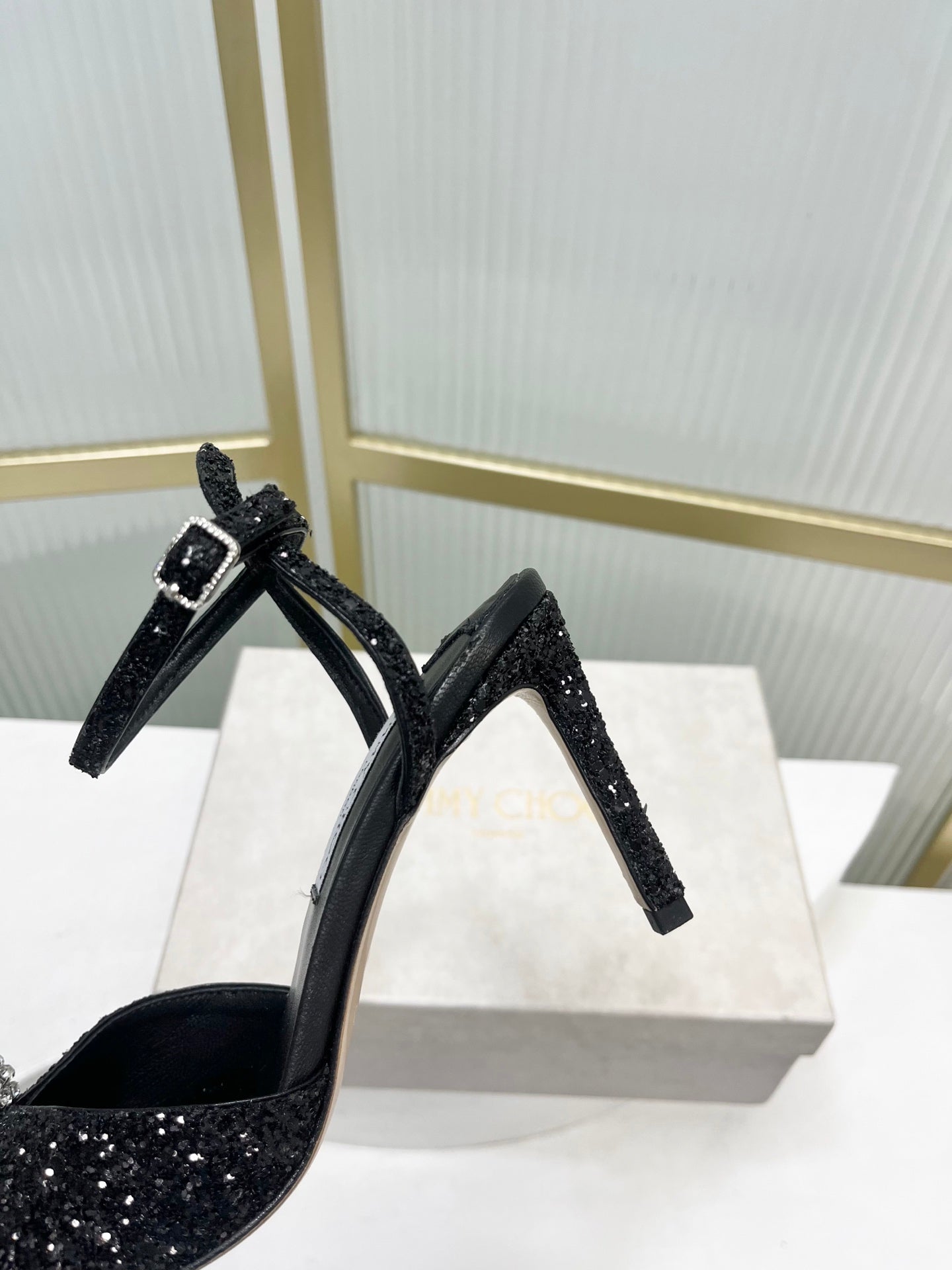 Jimmy 26s Peep-Toe High Heels  85 Black Lace Sheepskin 605975