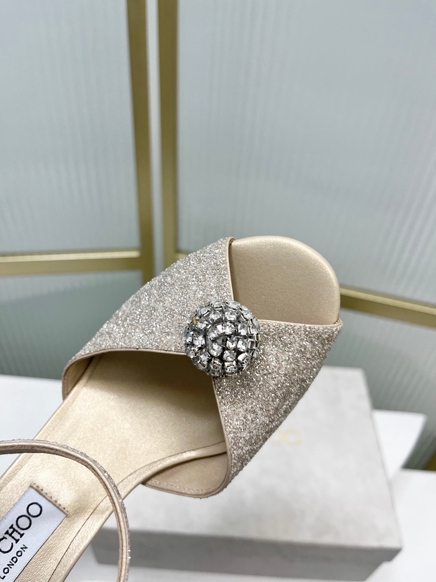 Jimmy 26s Peep-Toe High Heels  85 Beige Lace Sheepskin 605976