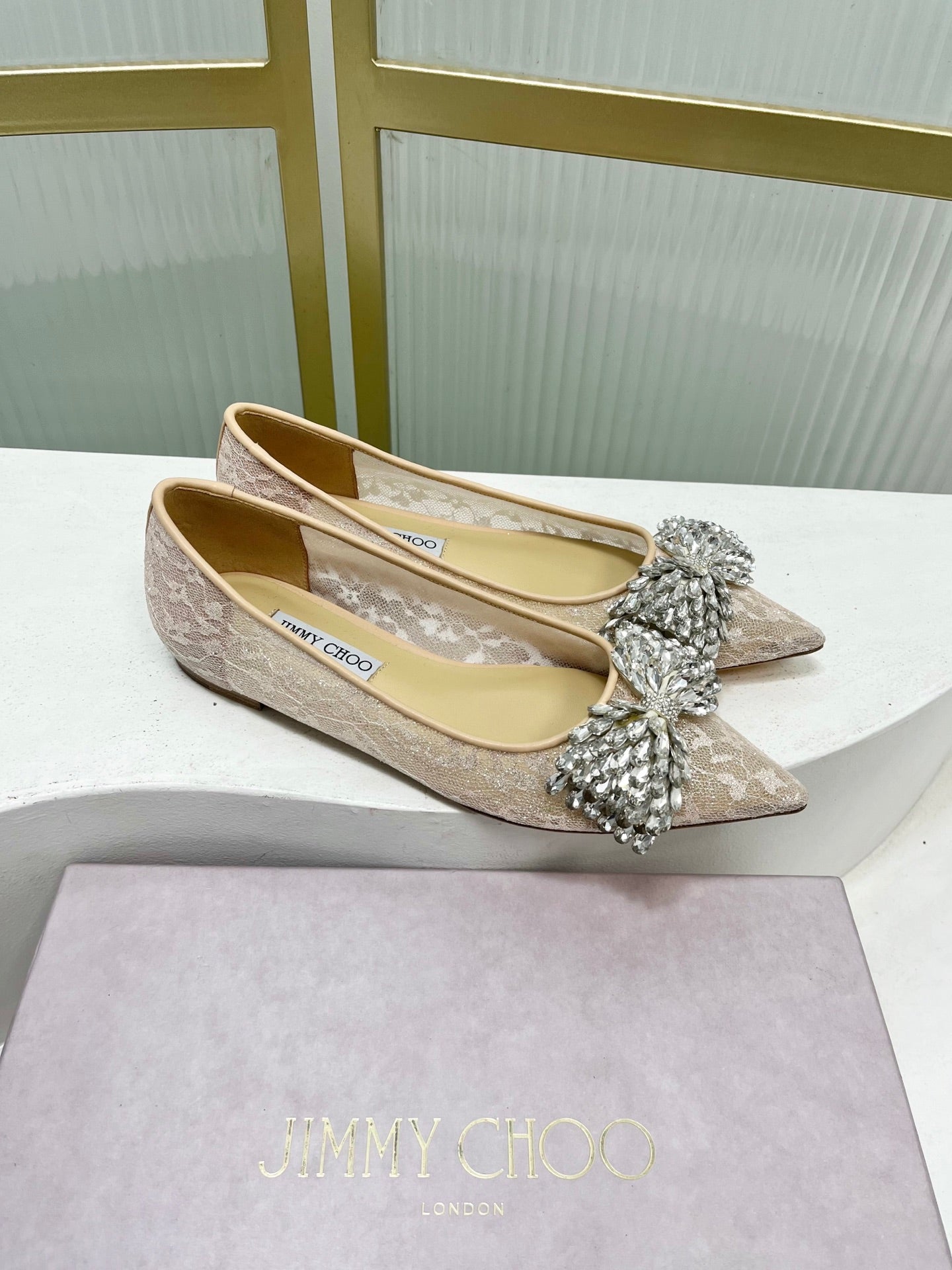 Jimmy 26s Ballet Flats Beige White Imported Lace Sheepskin 605986