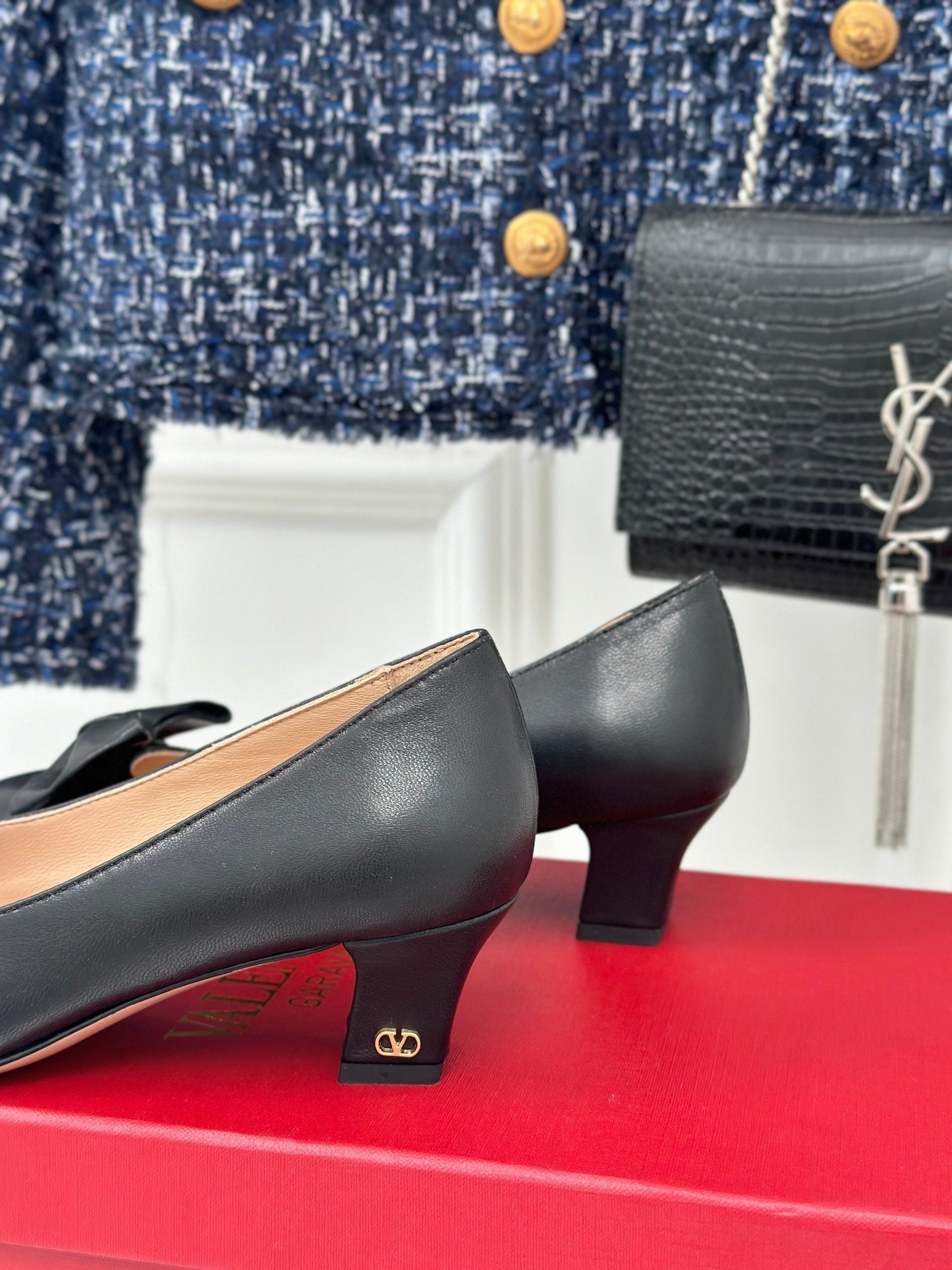 Bowow Pumps In Kidskin 40mm Black Lambskin  989188