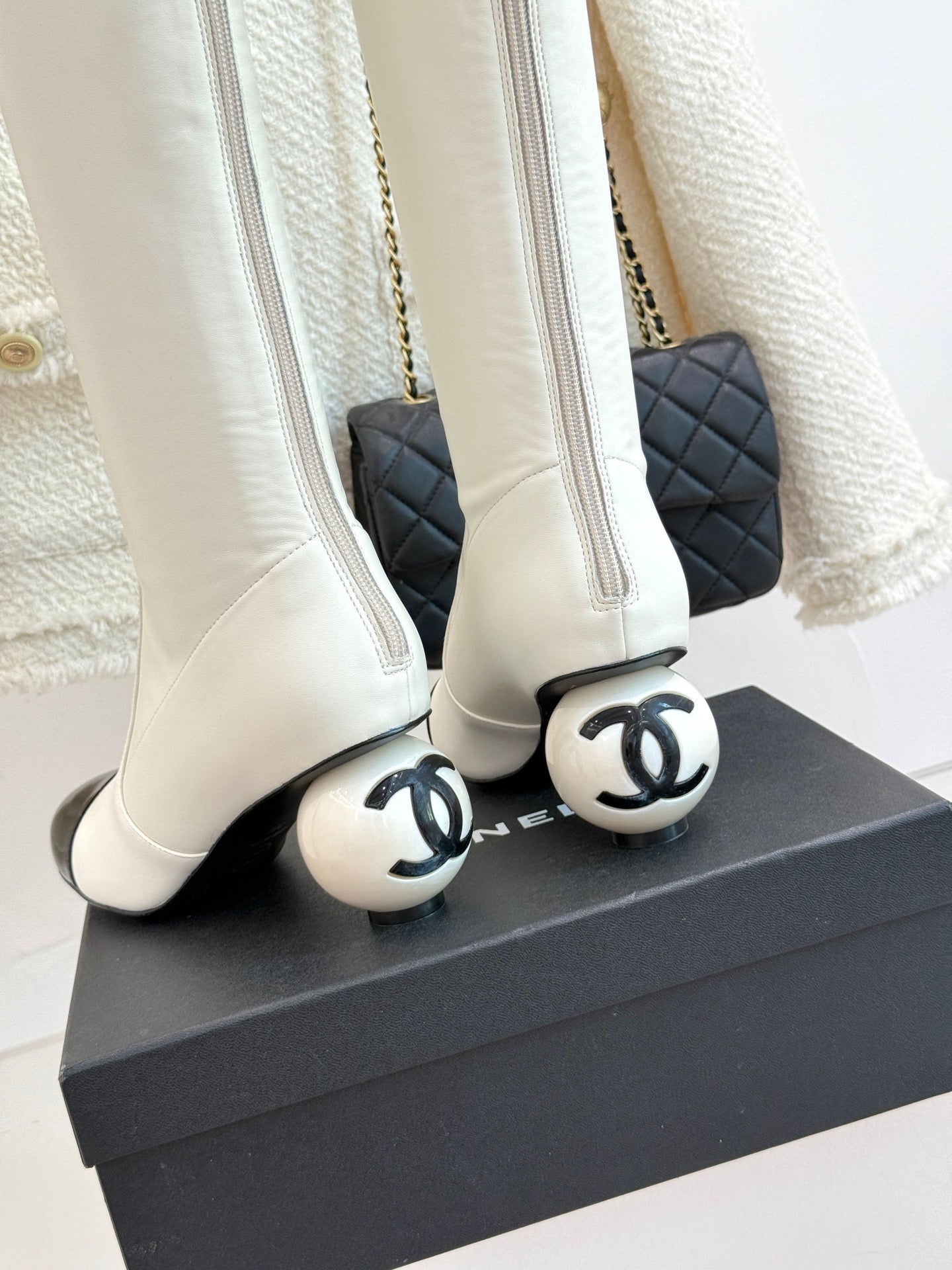 Chanel 25 Double C Giant Pearl Heel Long Boot White  Black Sheepskin 465412
