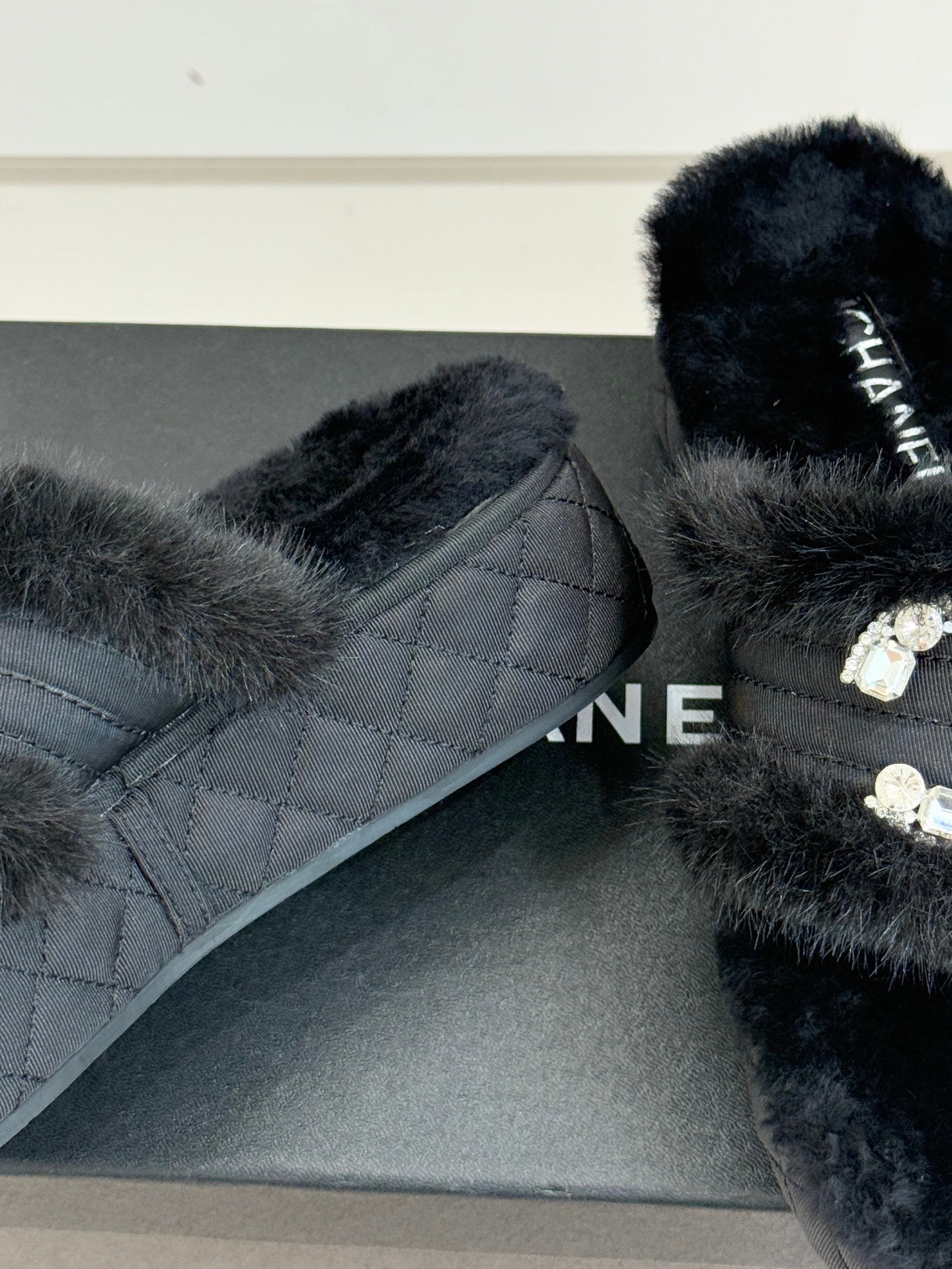 CC slipper double C rhinestone buckle black wool 512051