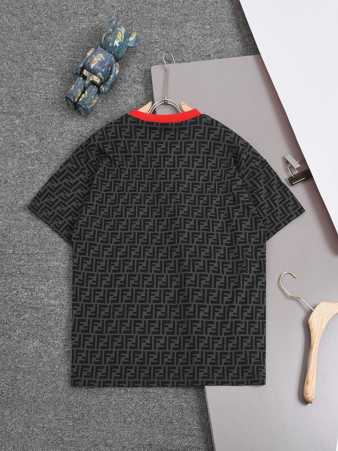Fendi 2026 Men's T-Shirt Black Gray Cotton 824930