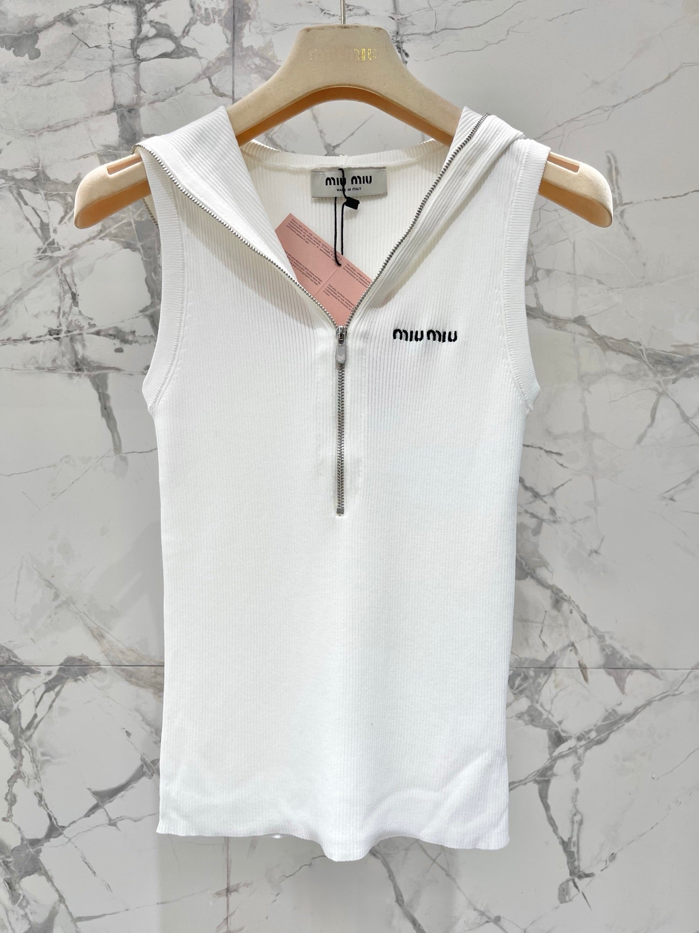 MiuMiu 2026  Hooded Zipper Tank Top Tencel 636581