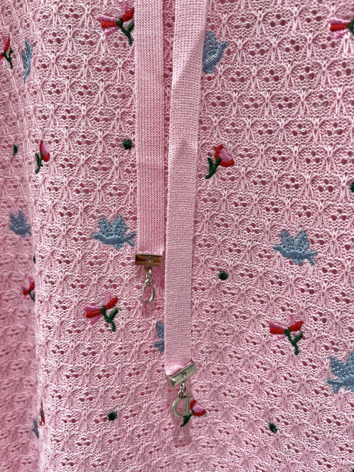 Dior 2026 Embroidered Bow Knit Short-sleeved Top Pink Cotton 714725
