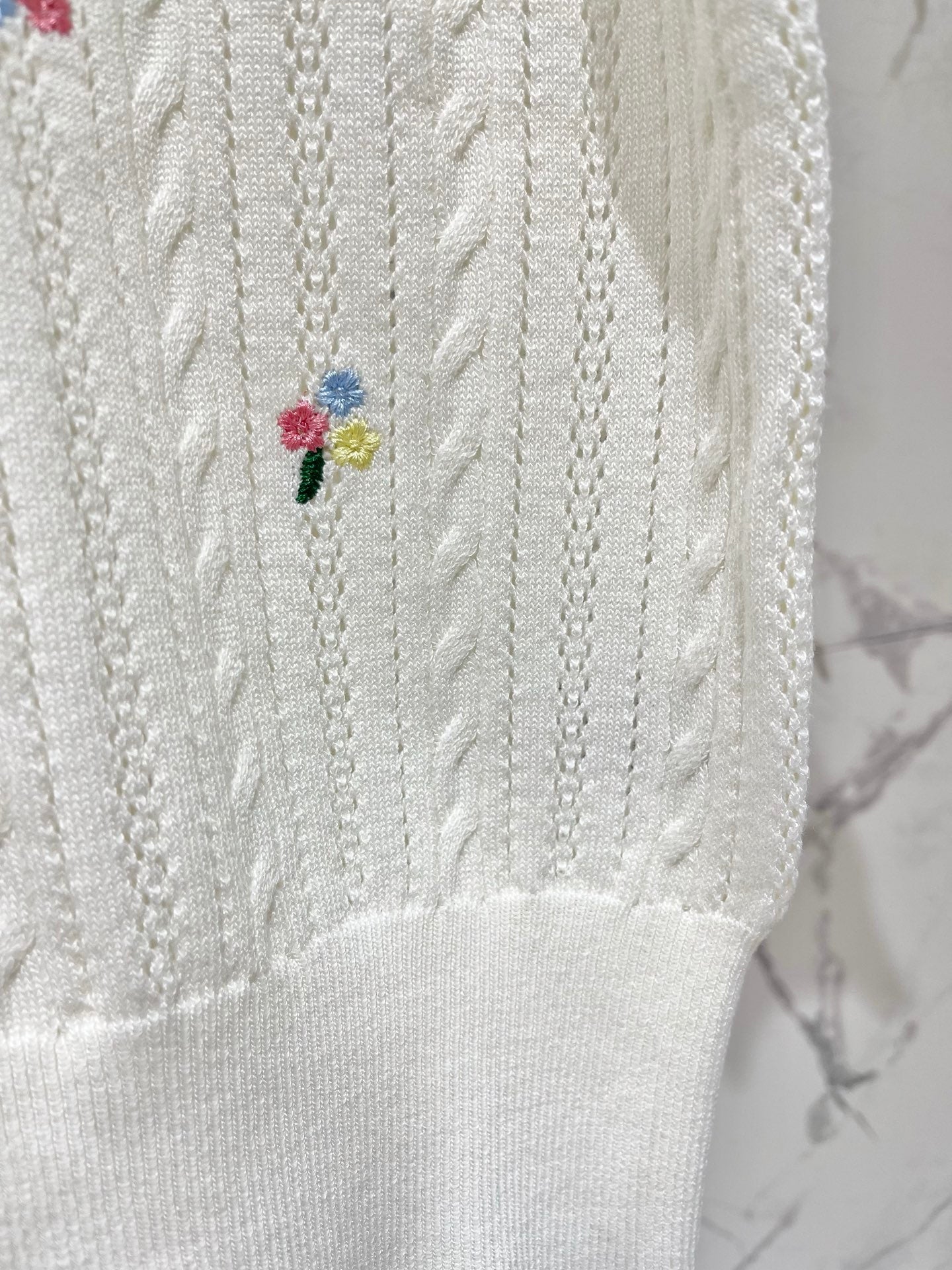 Dior 2026 Floral Collared Short-sleeved Knit Top White Wool 714726