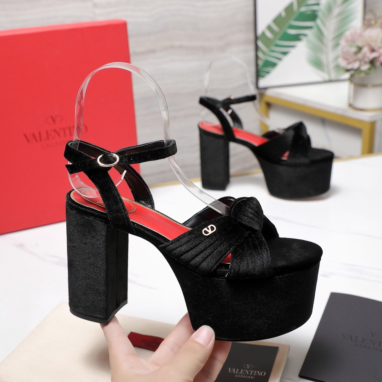 Valentino 2026 Garavani Crasher 110mm Velvet Platform Sandal Velvet 864497