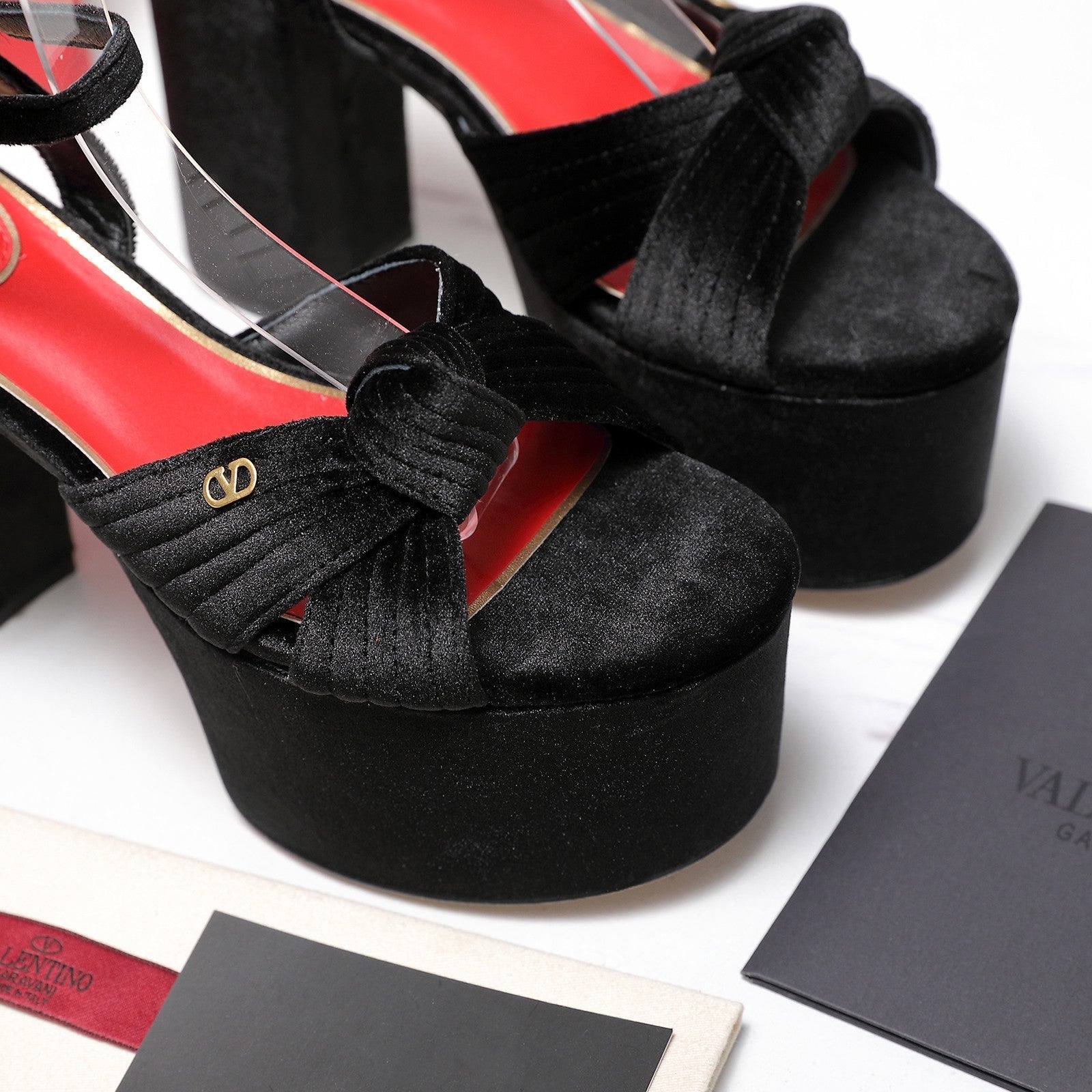 Valentino 2026 Garavani Crasher 110mm Velvet Platform Sandal Velvet 864497